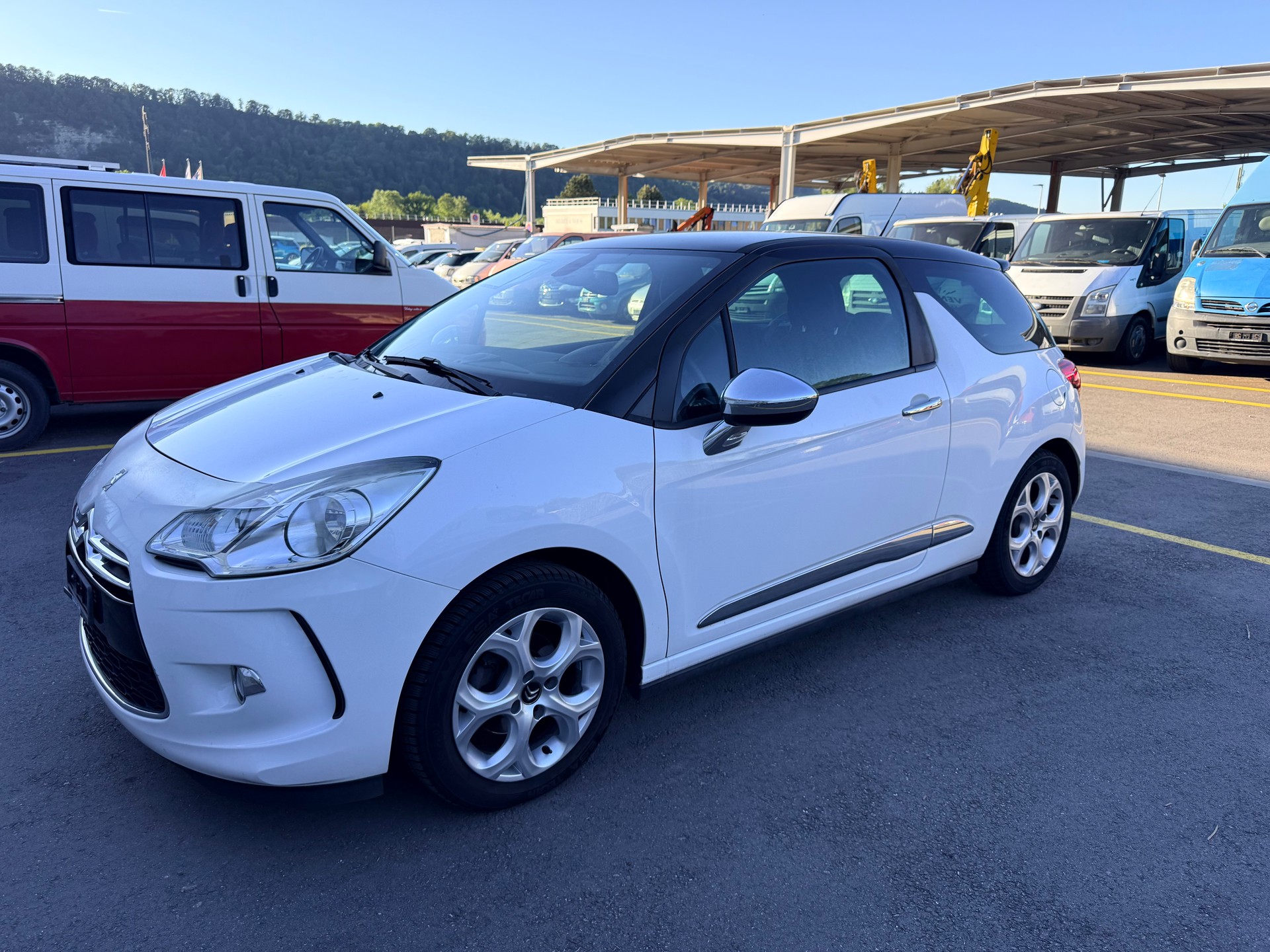 DS AUTOMOBILES DS3 1.6 VTi SO Chic-image-1