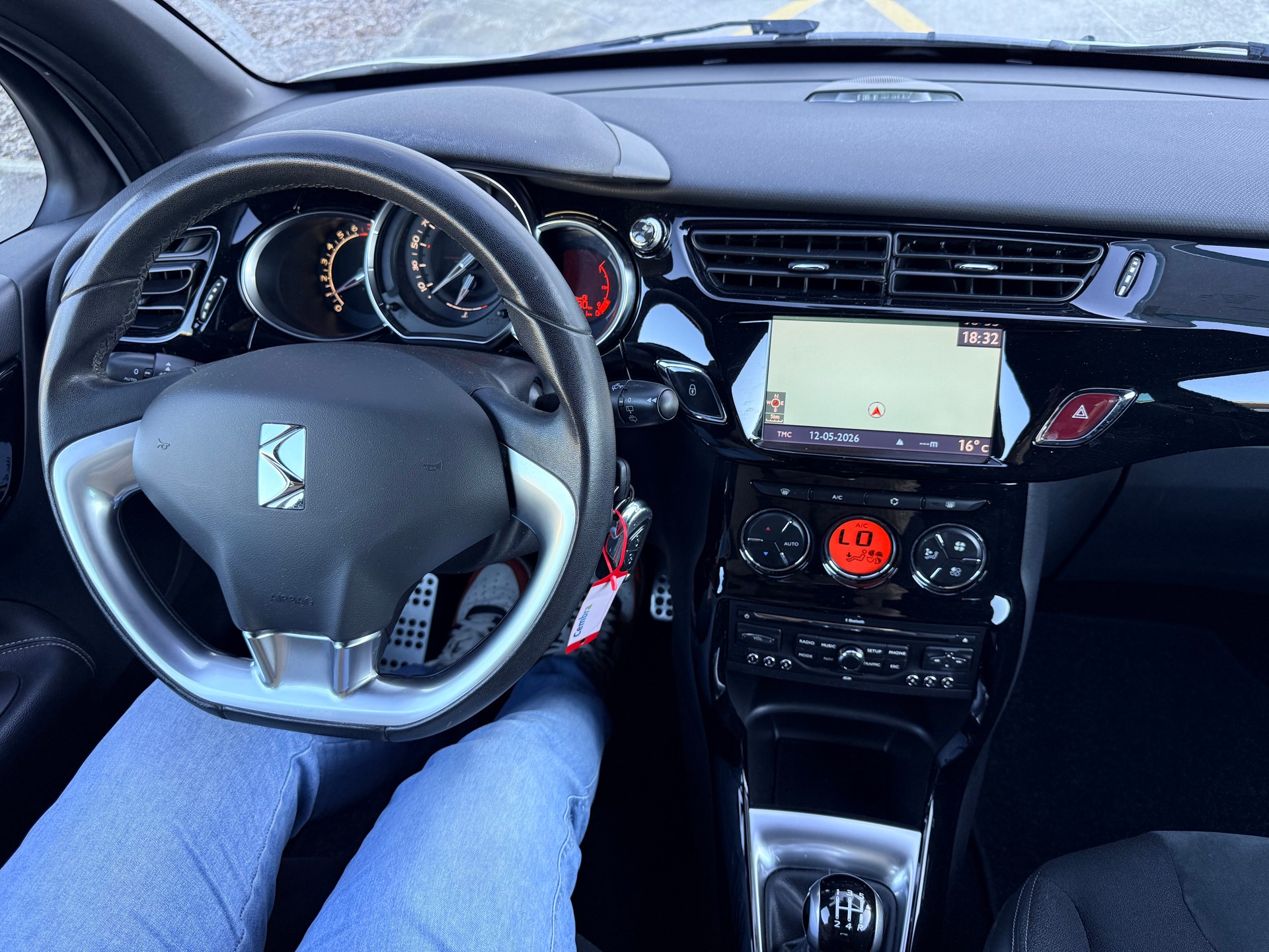 DS AUTOMOBILES DS3 1.6 VTi SO Chic-image-14