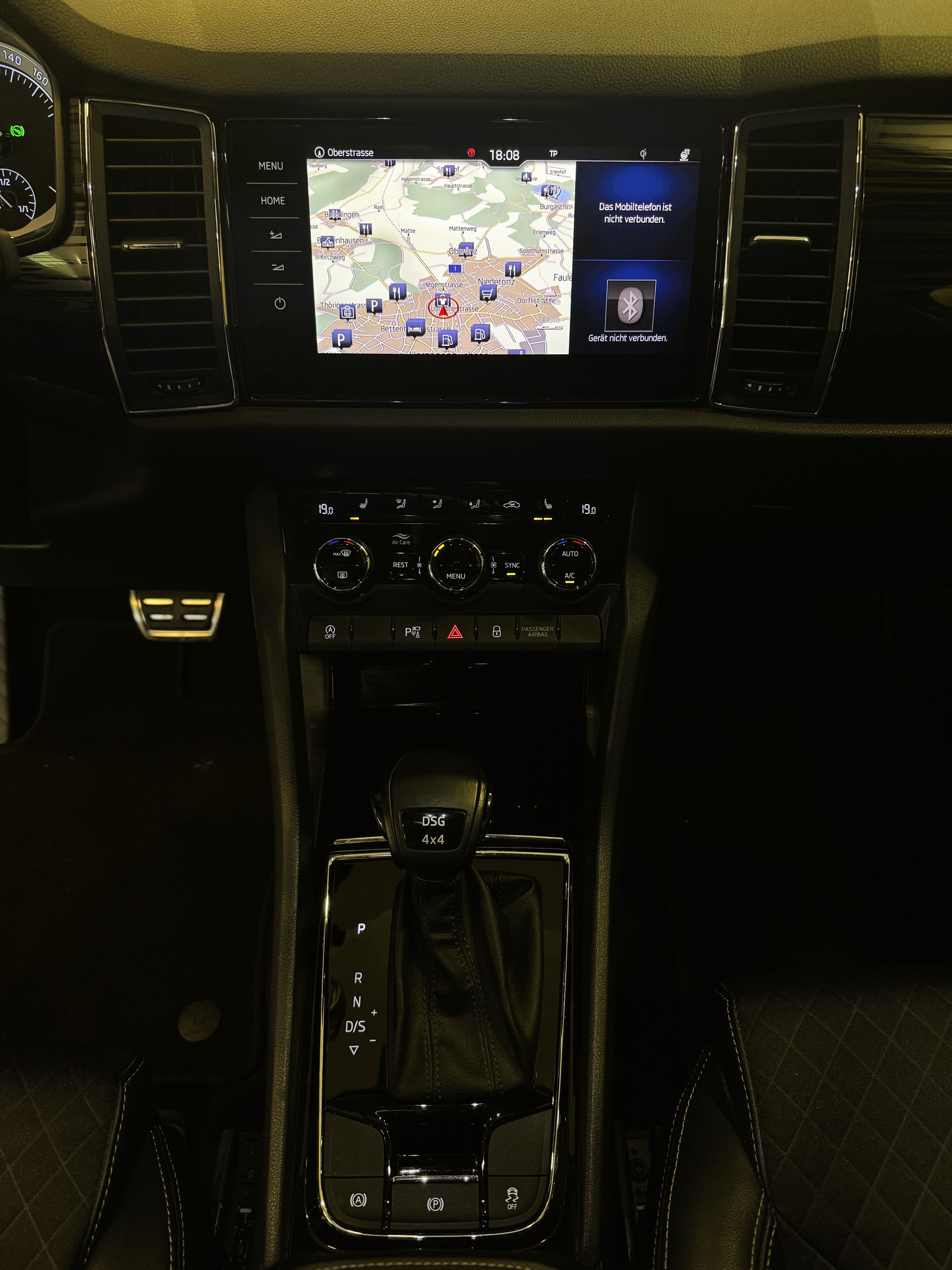 SKODA Kodiaq 2.0 TDI CR Style 4x4 DSG-image-12