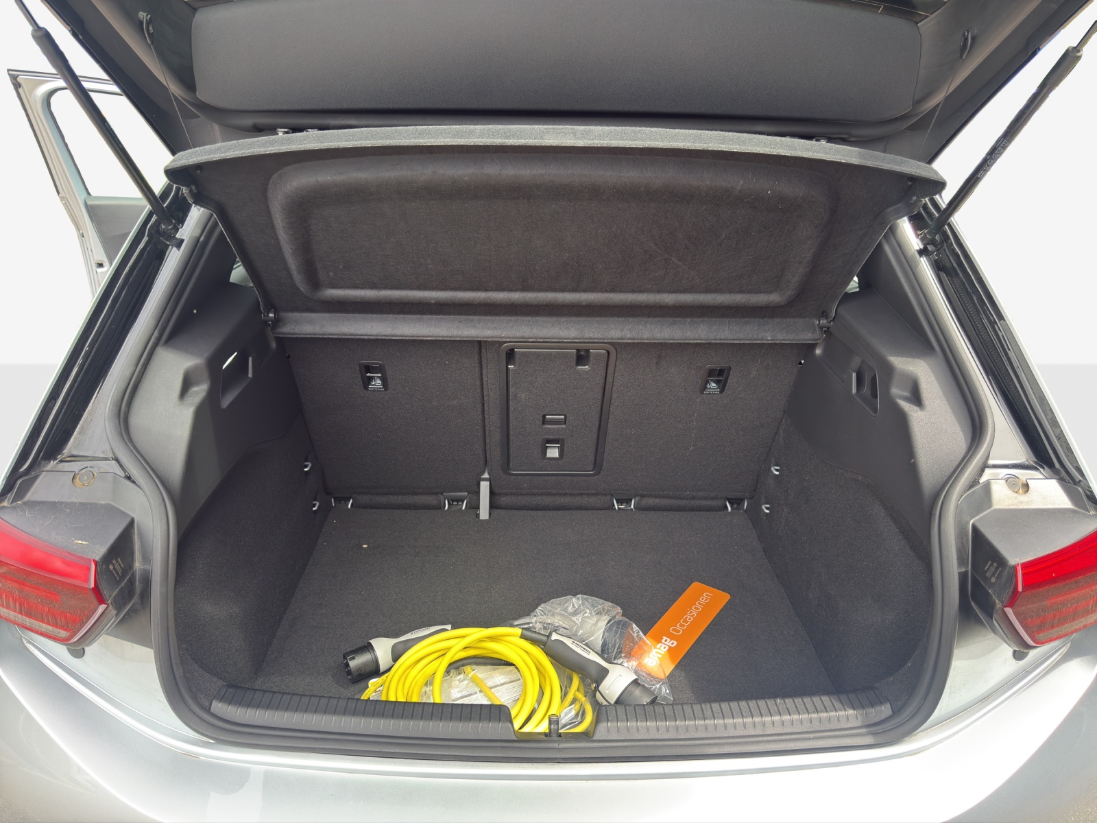 VW ID.3 Pro S 77 kWh Life Plus-image-13