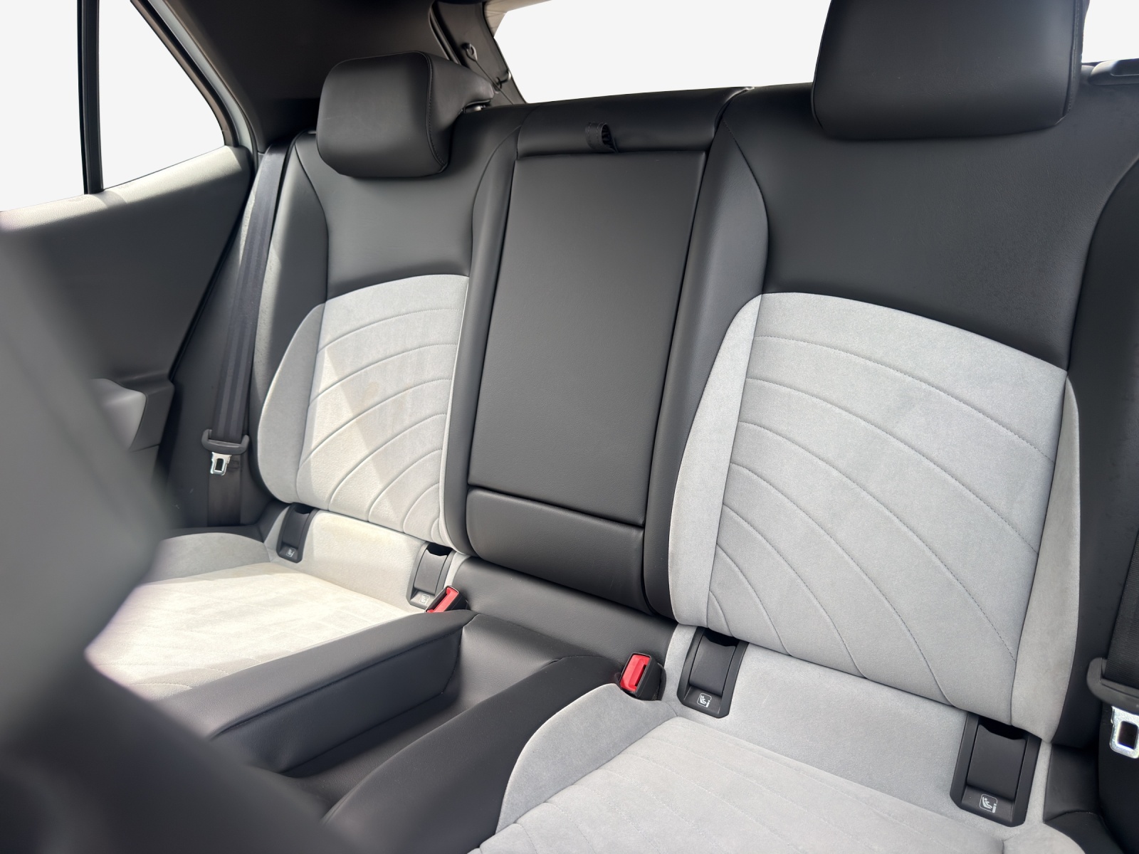 VW ID.3 Pro S 77 kWh Life Plus-image-12
