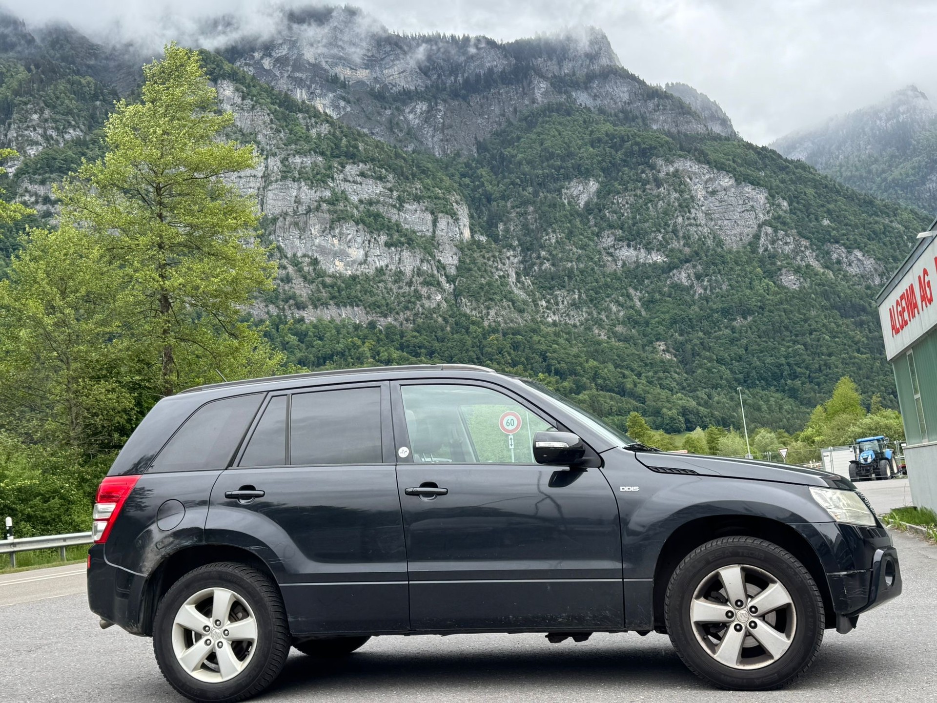SUZUKI Grand Vitara 1.9 TD GL Top Barry-image-10