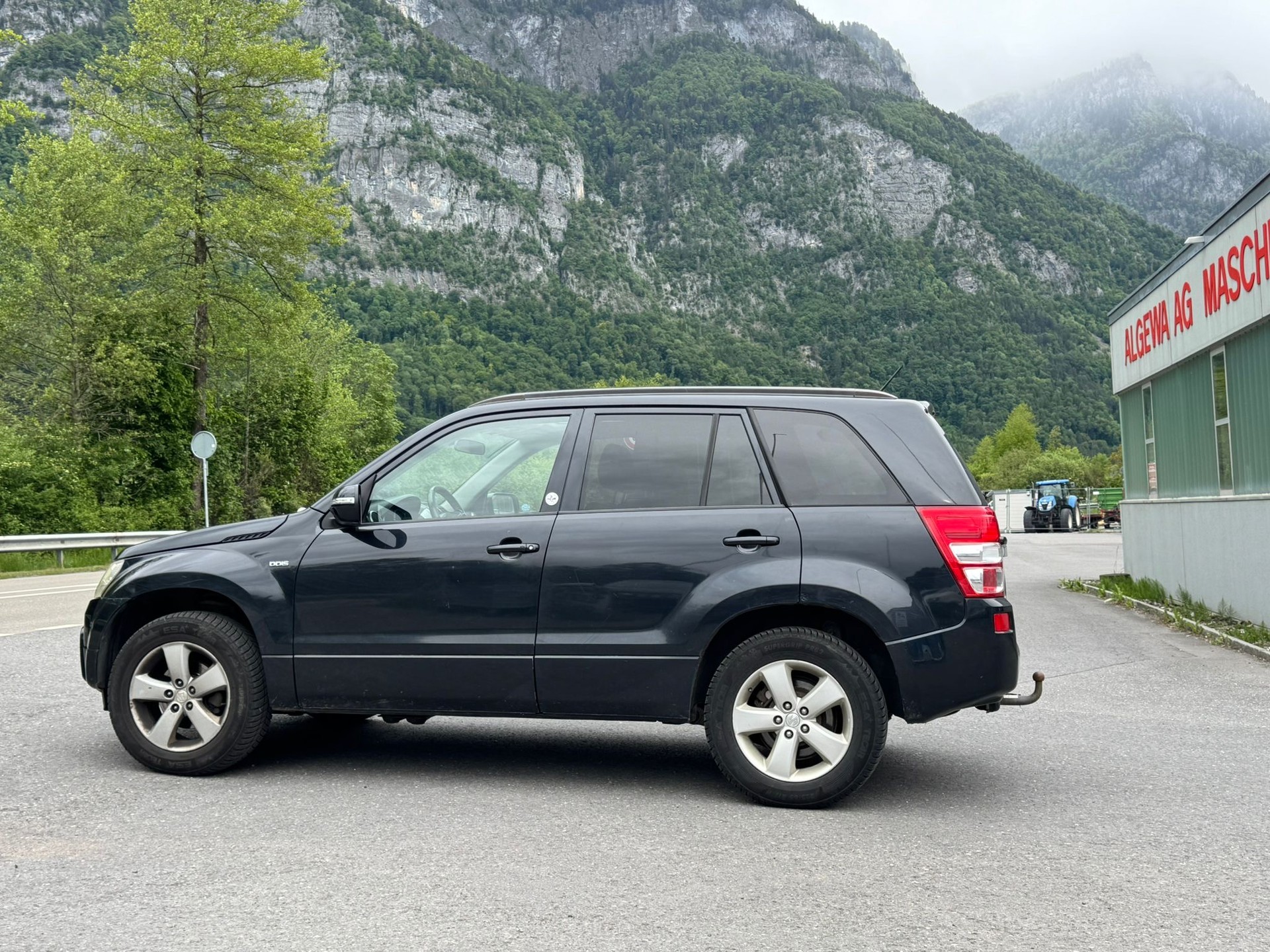 SUZUKI Grand Vitara 1.9 TD GL Top Barry-image-13