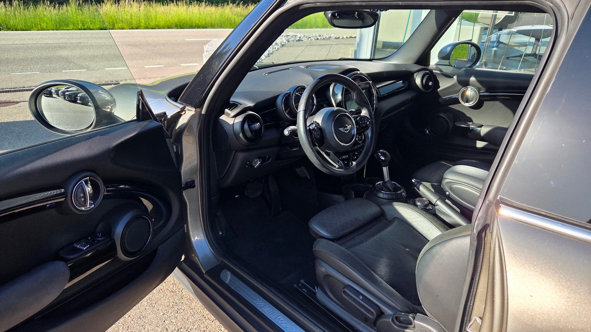 MINI Cooper S Steptronic-image-9