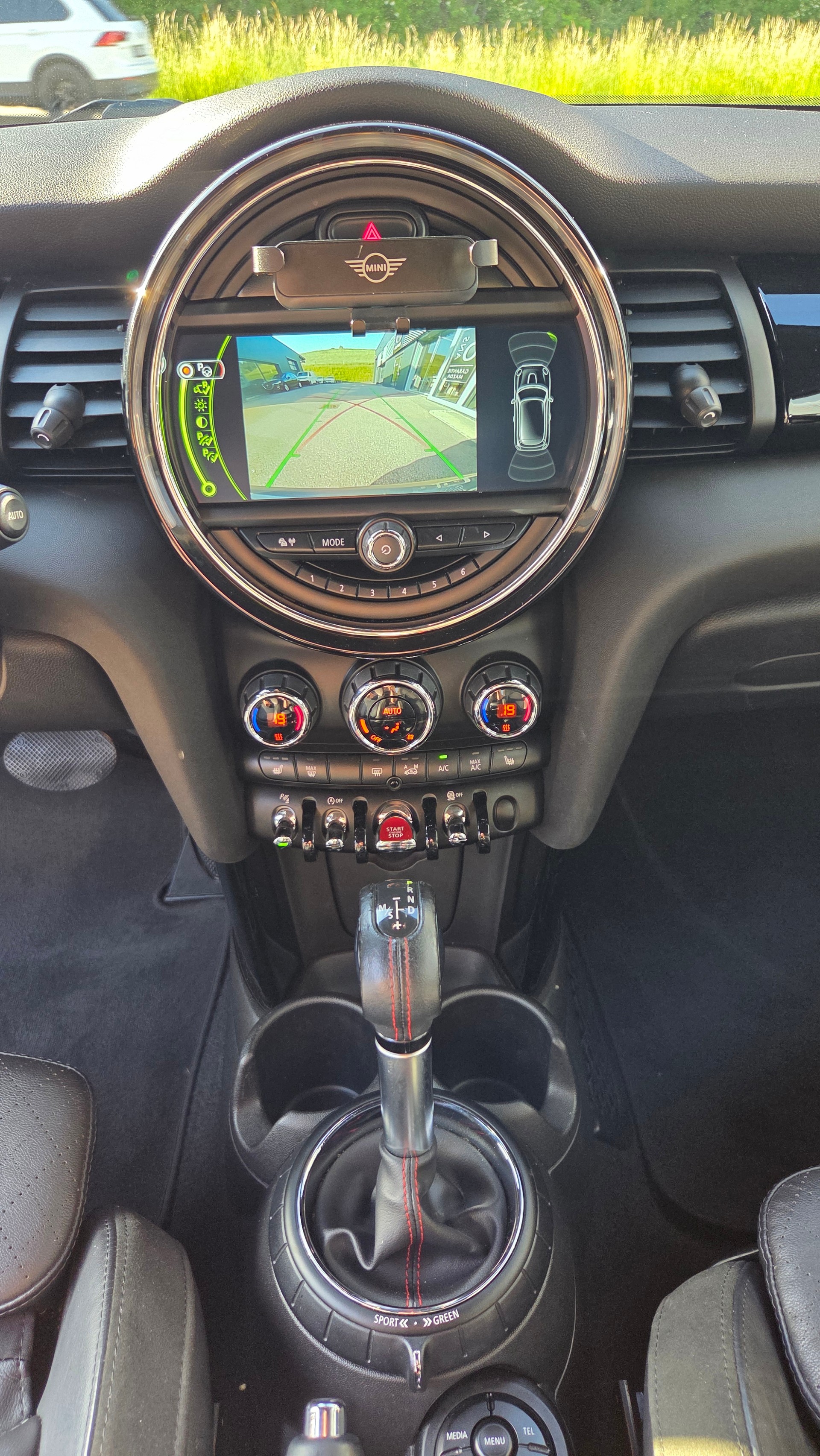 MINI Cooper S Steptronic-image-13