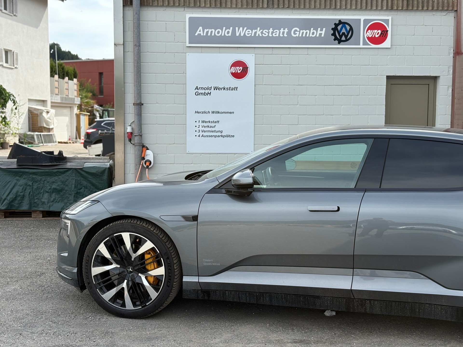 POLESTAR Polestar 4 Long Range Dual 100kWh-image-2