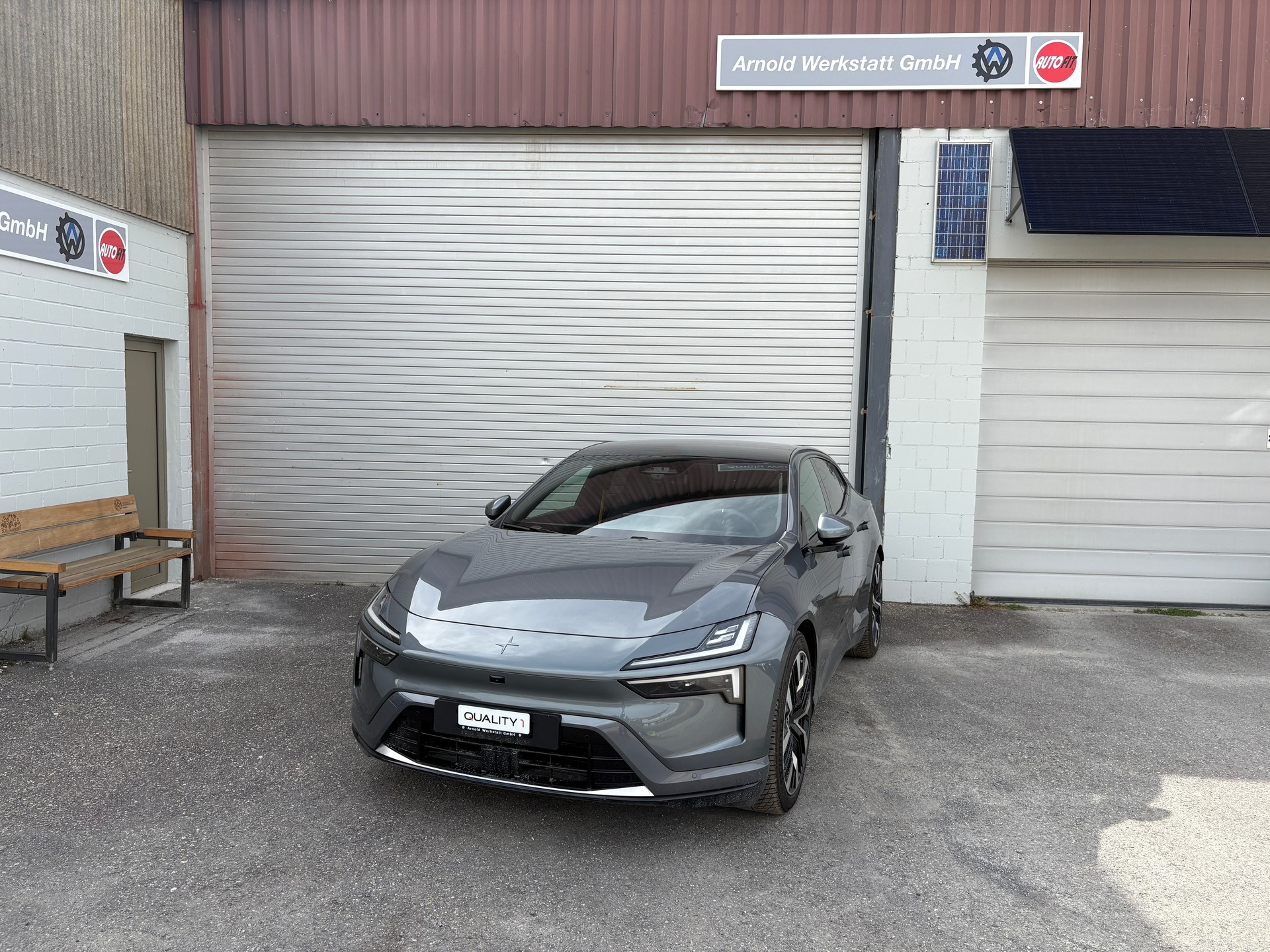 POLESTAR Polestar 4 Long Range Dual 100kWh-image-1