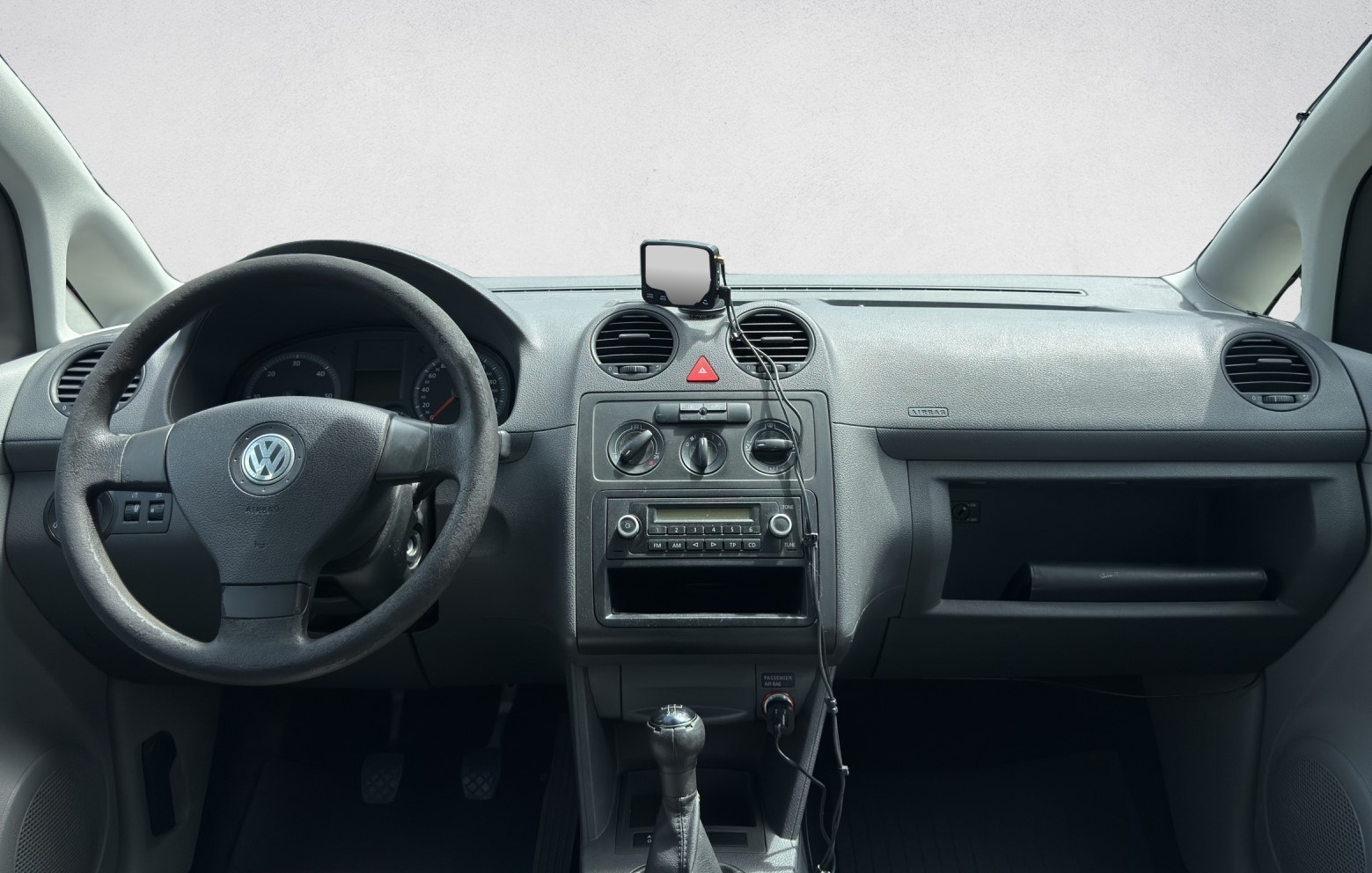 VW Caddy Maxi 1.9TDI-image-11
