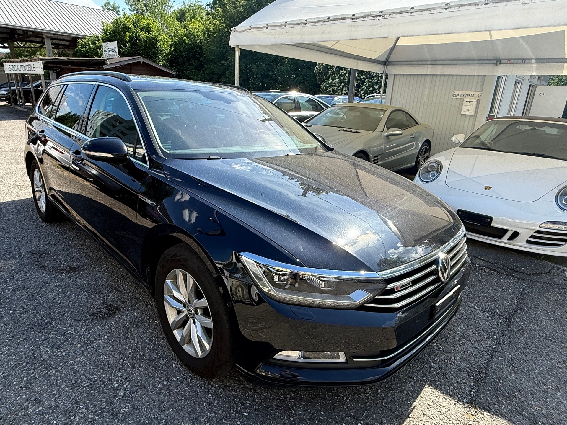 VW Passat Variant 2.0 TDI BMT Highline DSG 4Motion-image-1