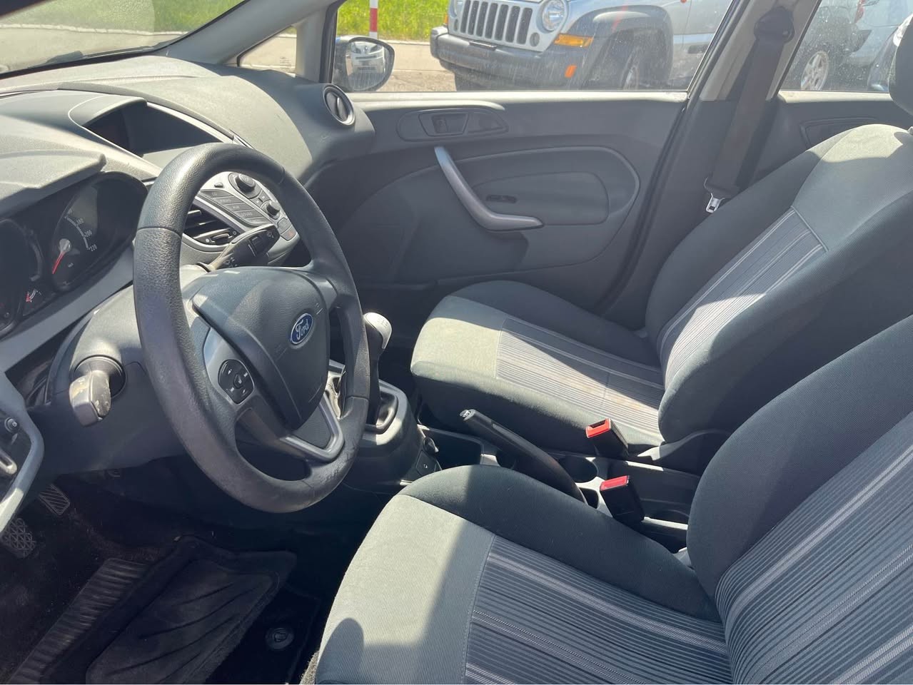 FORD Fiesta 1.25 16V Trend-image-8