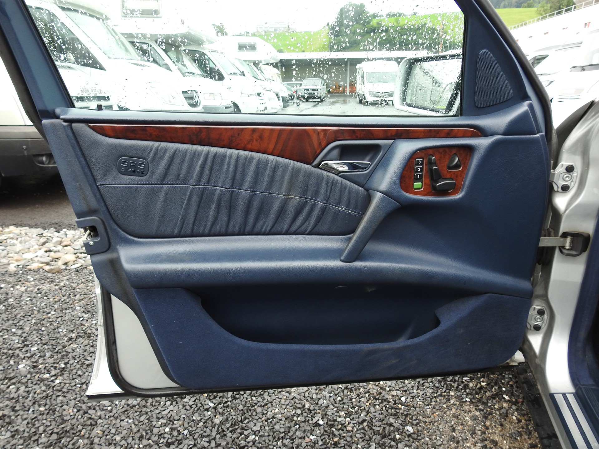 MERCEDES-BENZ E 430 Elégance Automatic-image-9