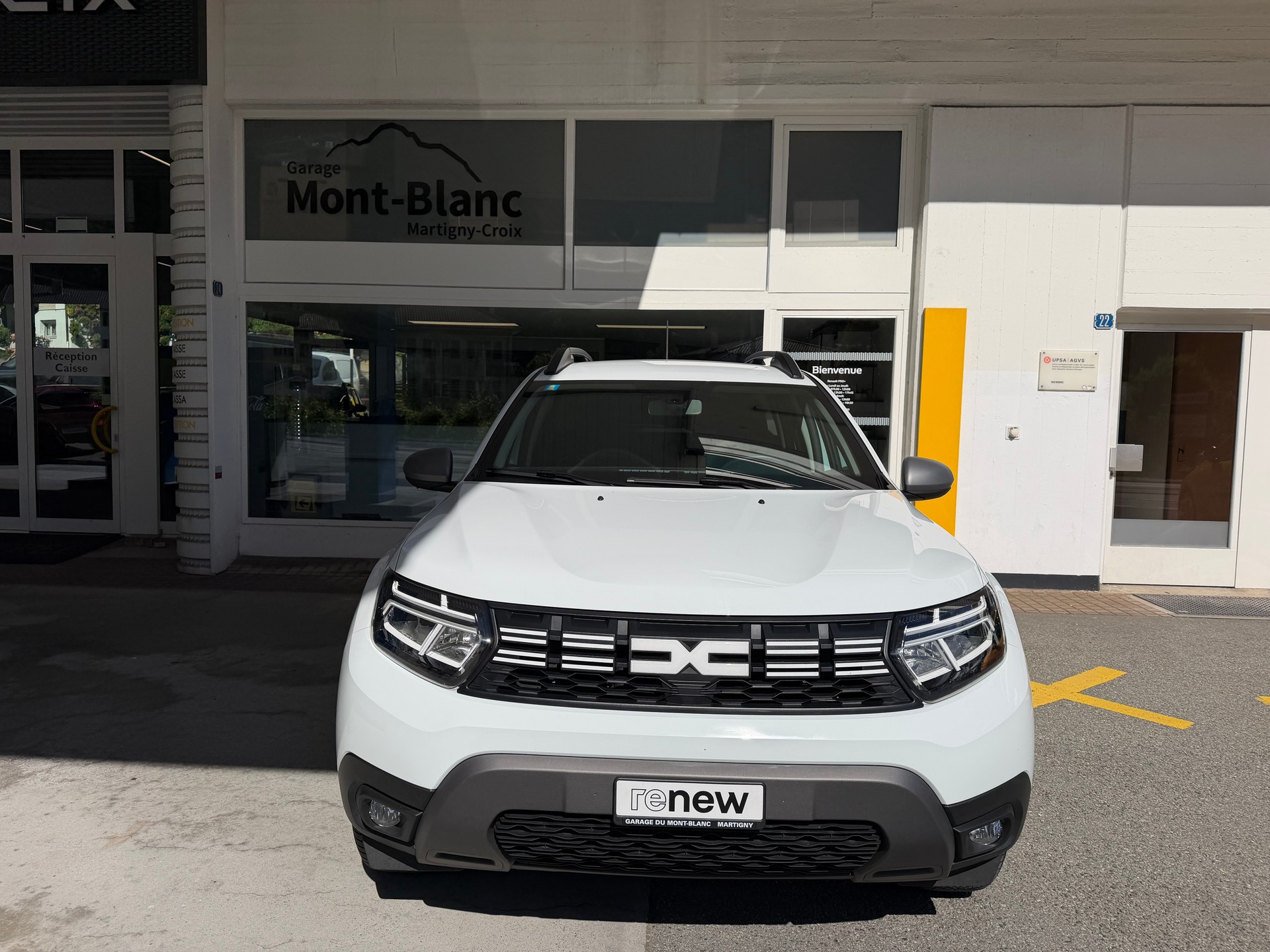 DACIA Duster Blue dCi 115 Journey 4x4-image-4