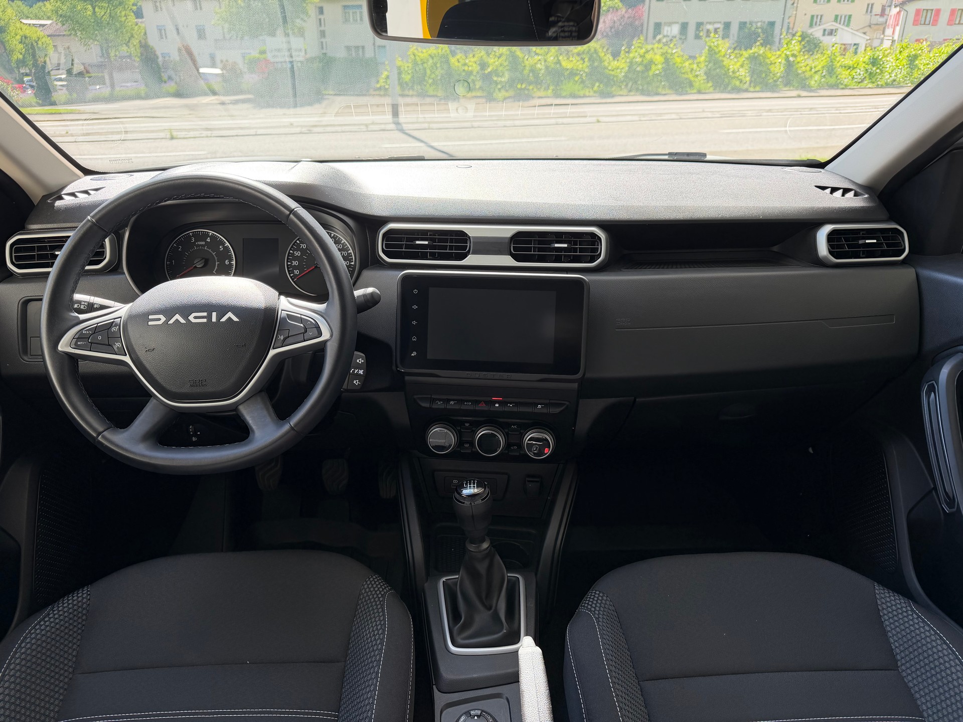 DACIA Duster Blue dCi 115 Journey 4x4-image-7