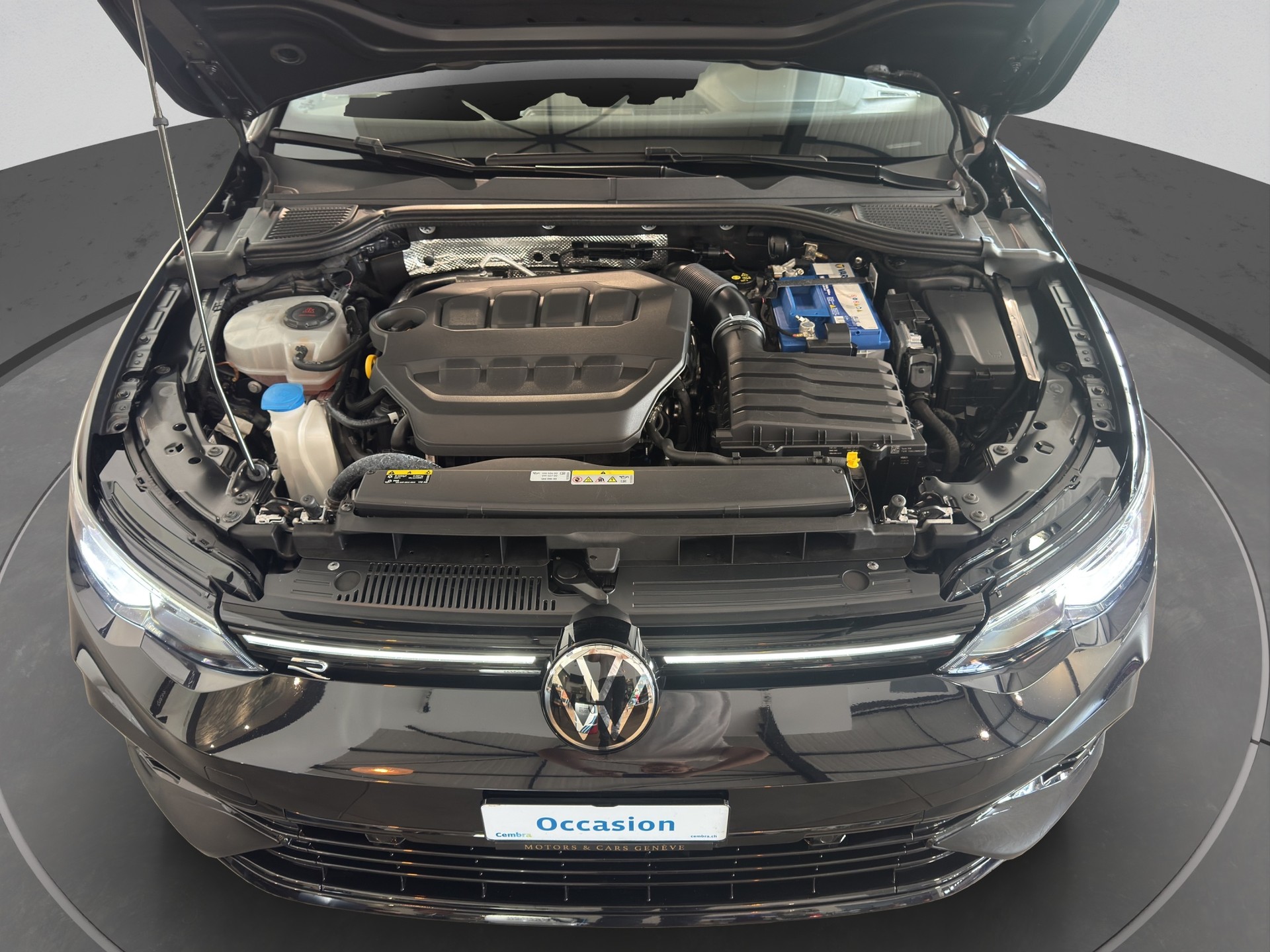 VW Golf 2.0 TSI R DSG 4Motion R Performance-image-18