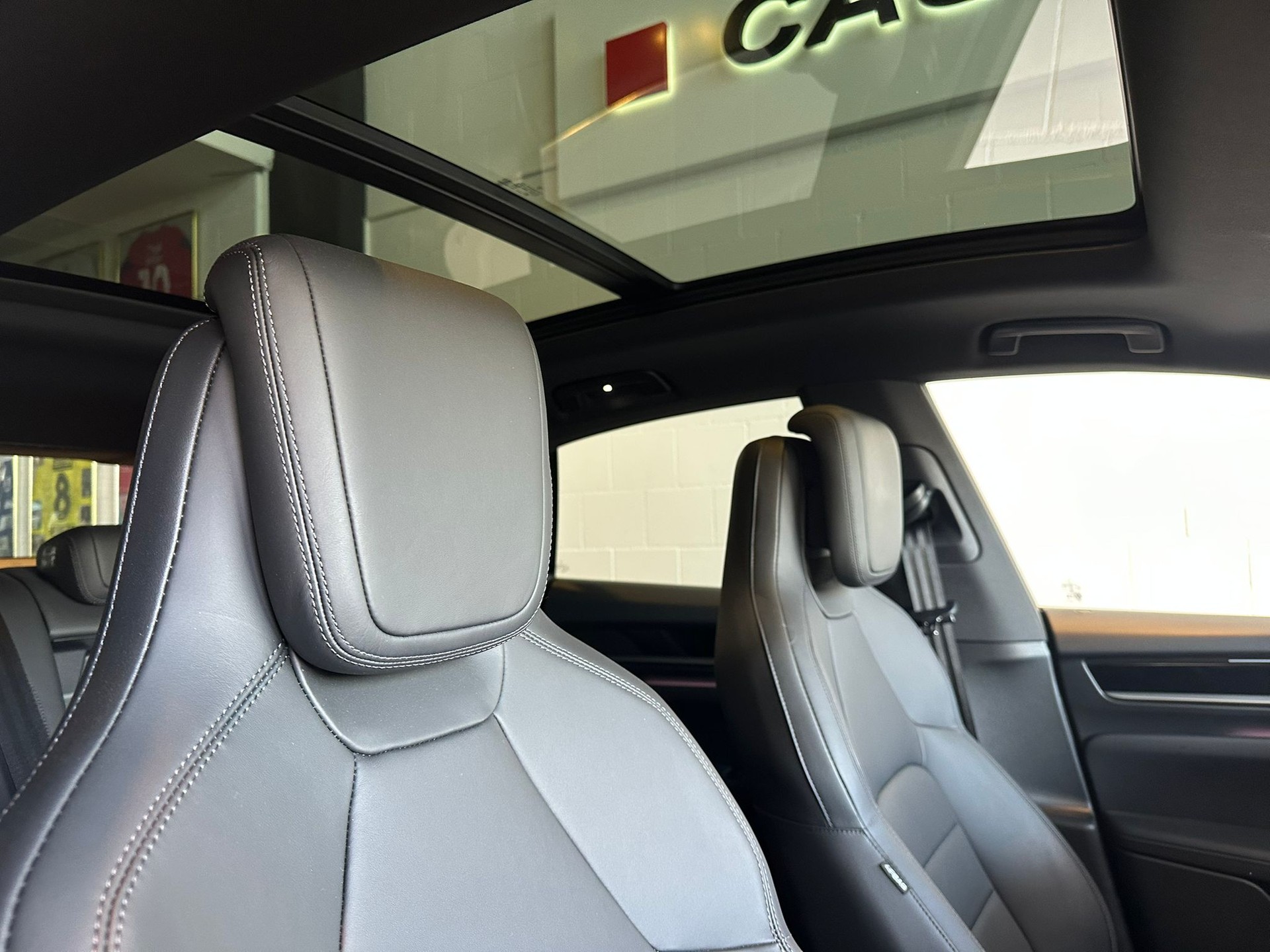 PORSCHE Macan 4 S 100kWh-image-8