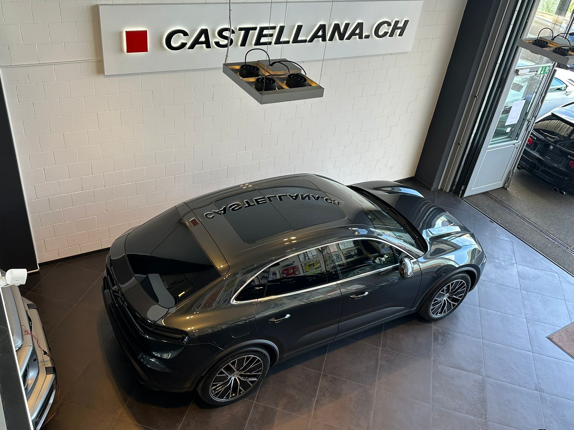 PORSCHE Macan 4 S 100kWh-image-4