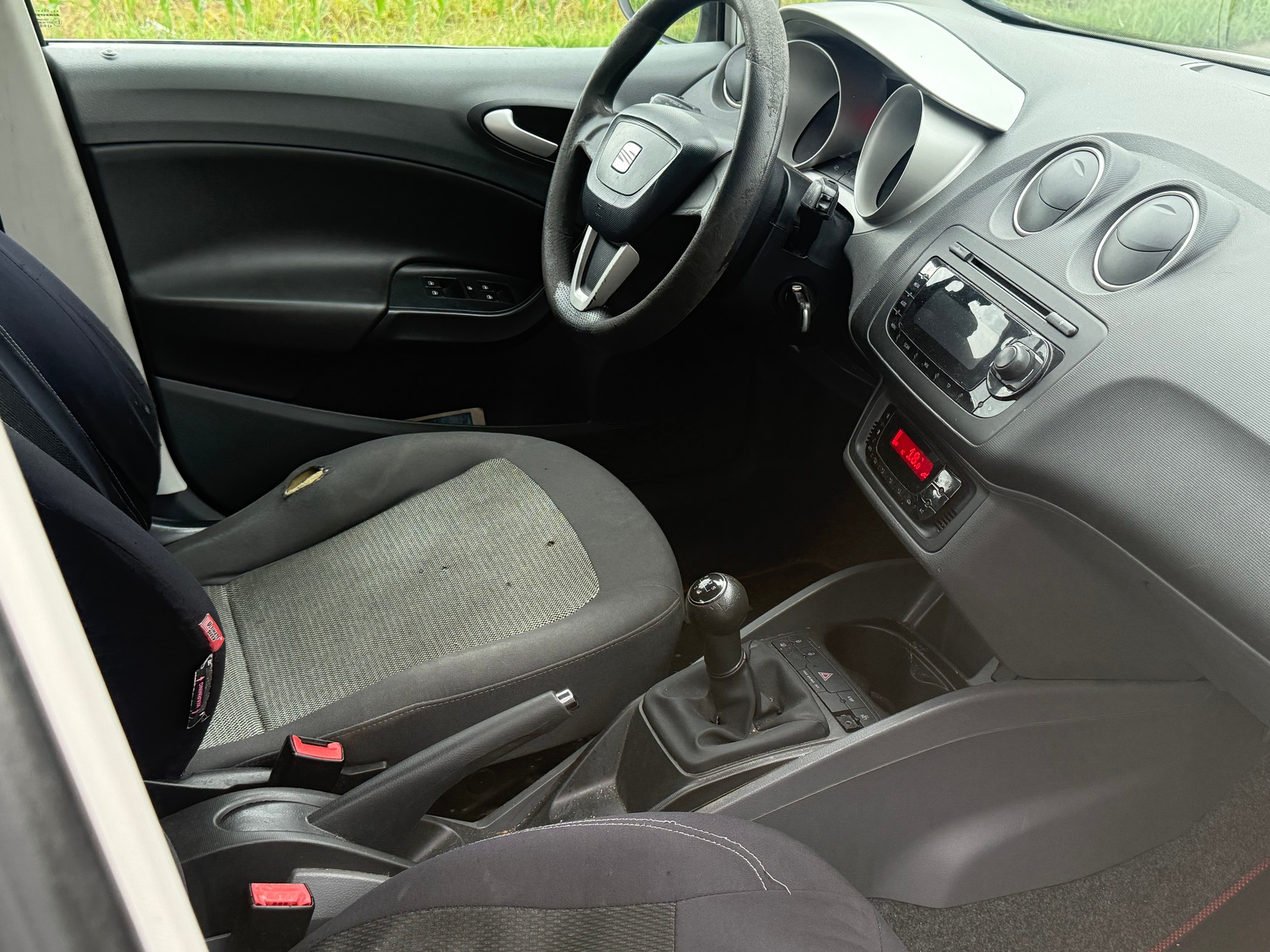 SEAT Ibiza 1.6 TDI Style-image-7