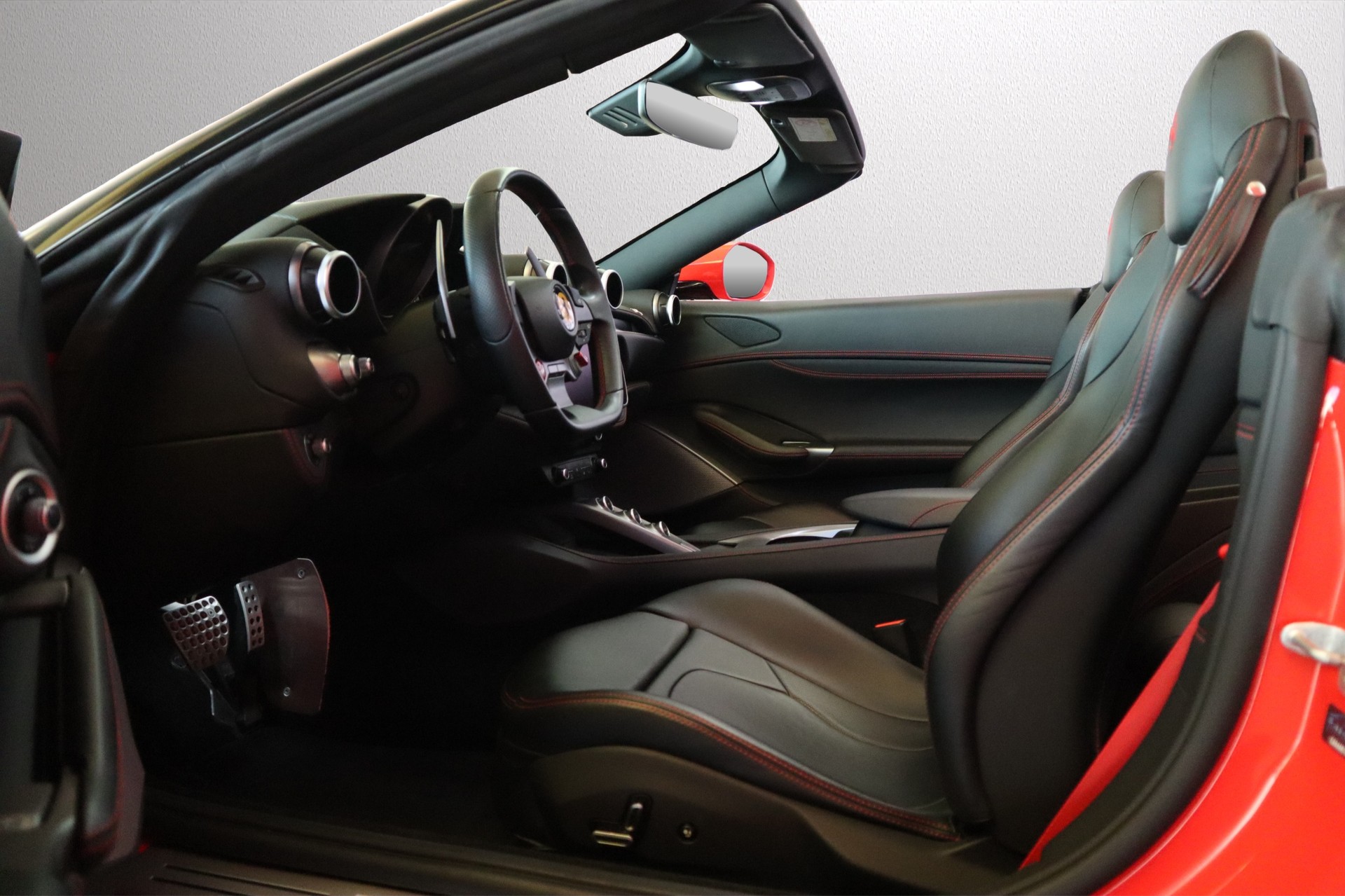 FERRARI Portofino 3.9 V8 T-image-3