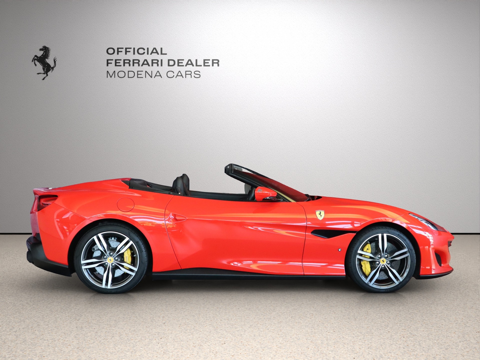 FERRARI Portofino 3.9 V8 T-image-14