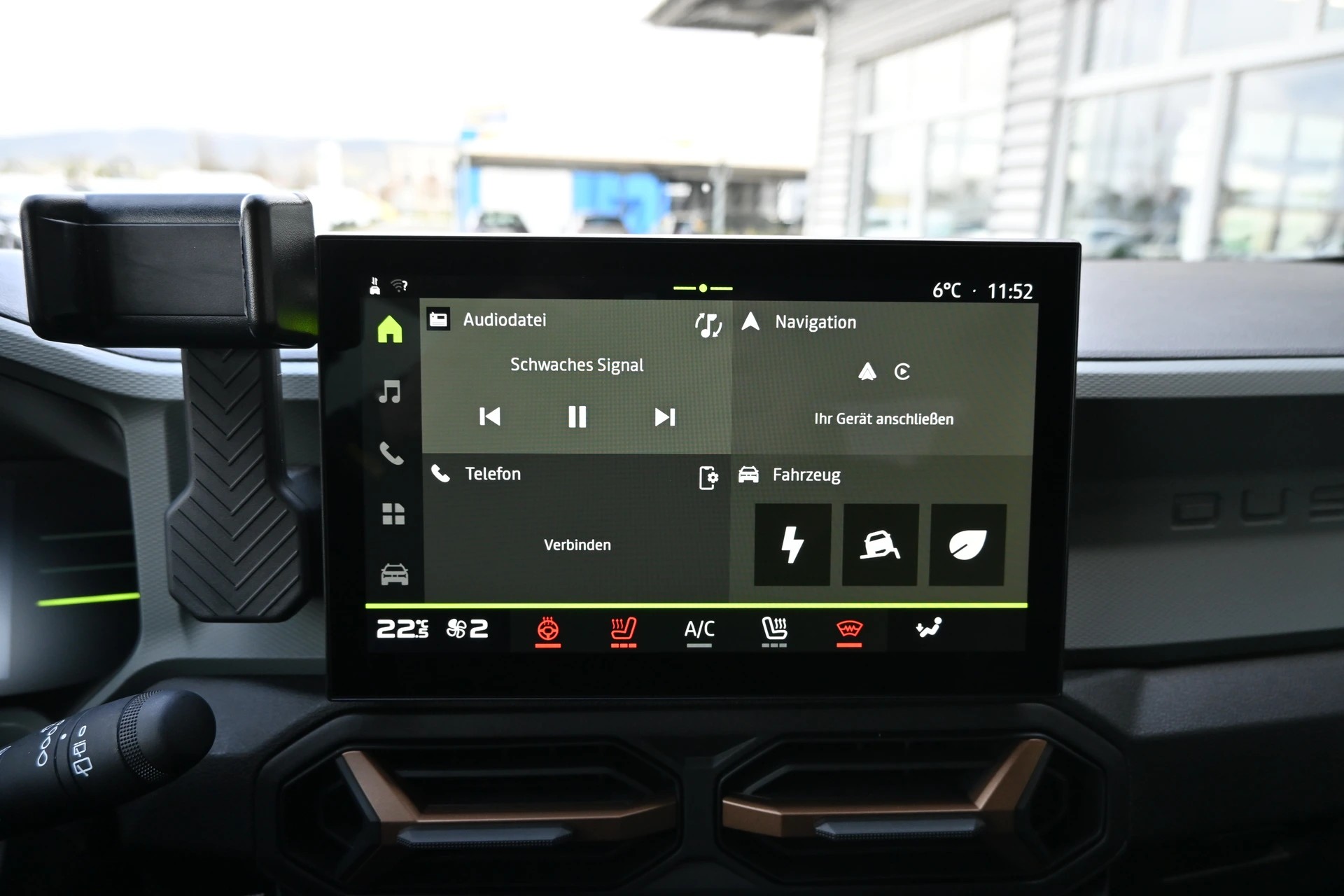 DACIA Duster 1.6 HEV 140PS Extreme Automat-image-29
