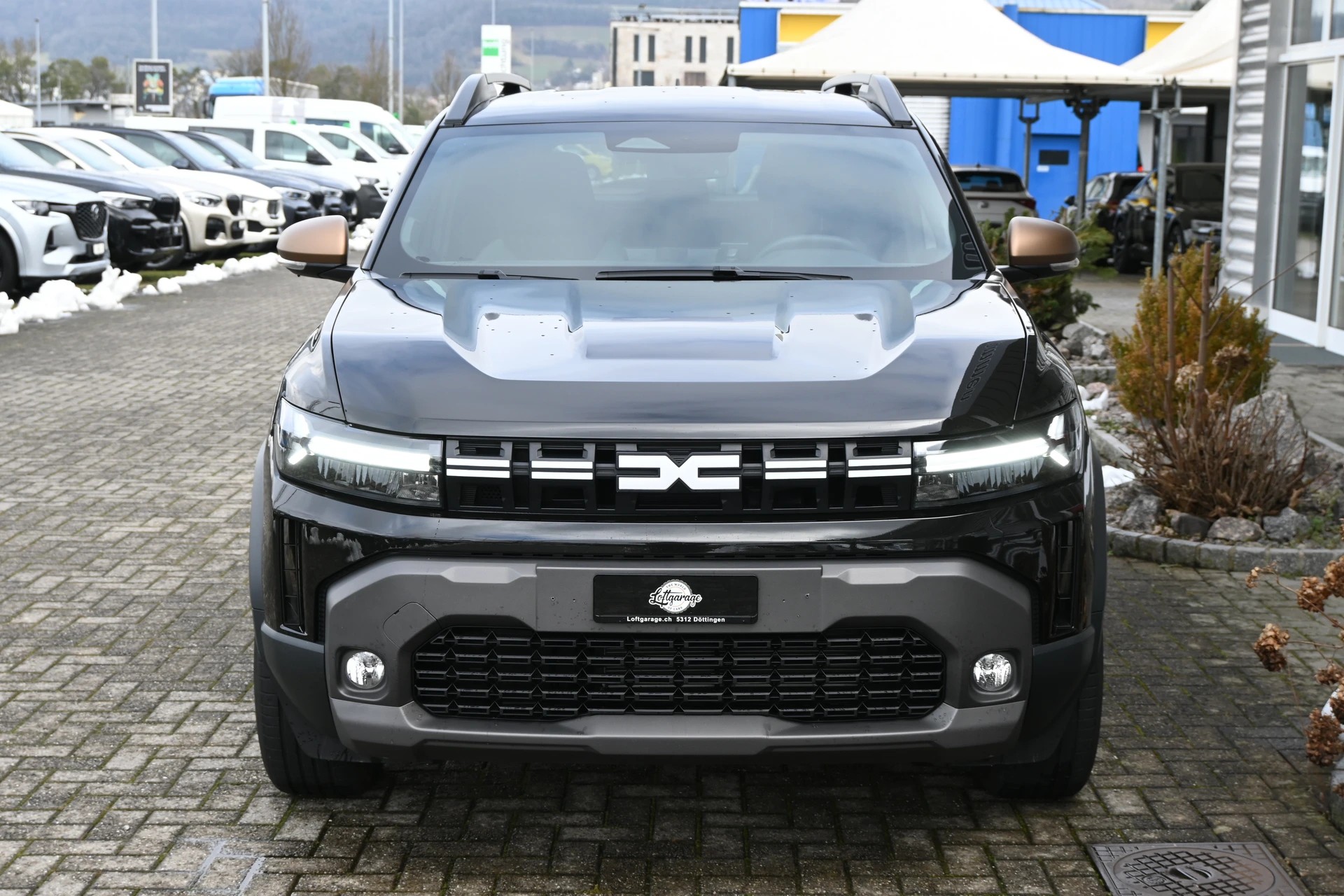 DACIA Duster 1.6 HEV 140PS Extreme Automat-image-2