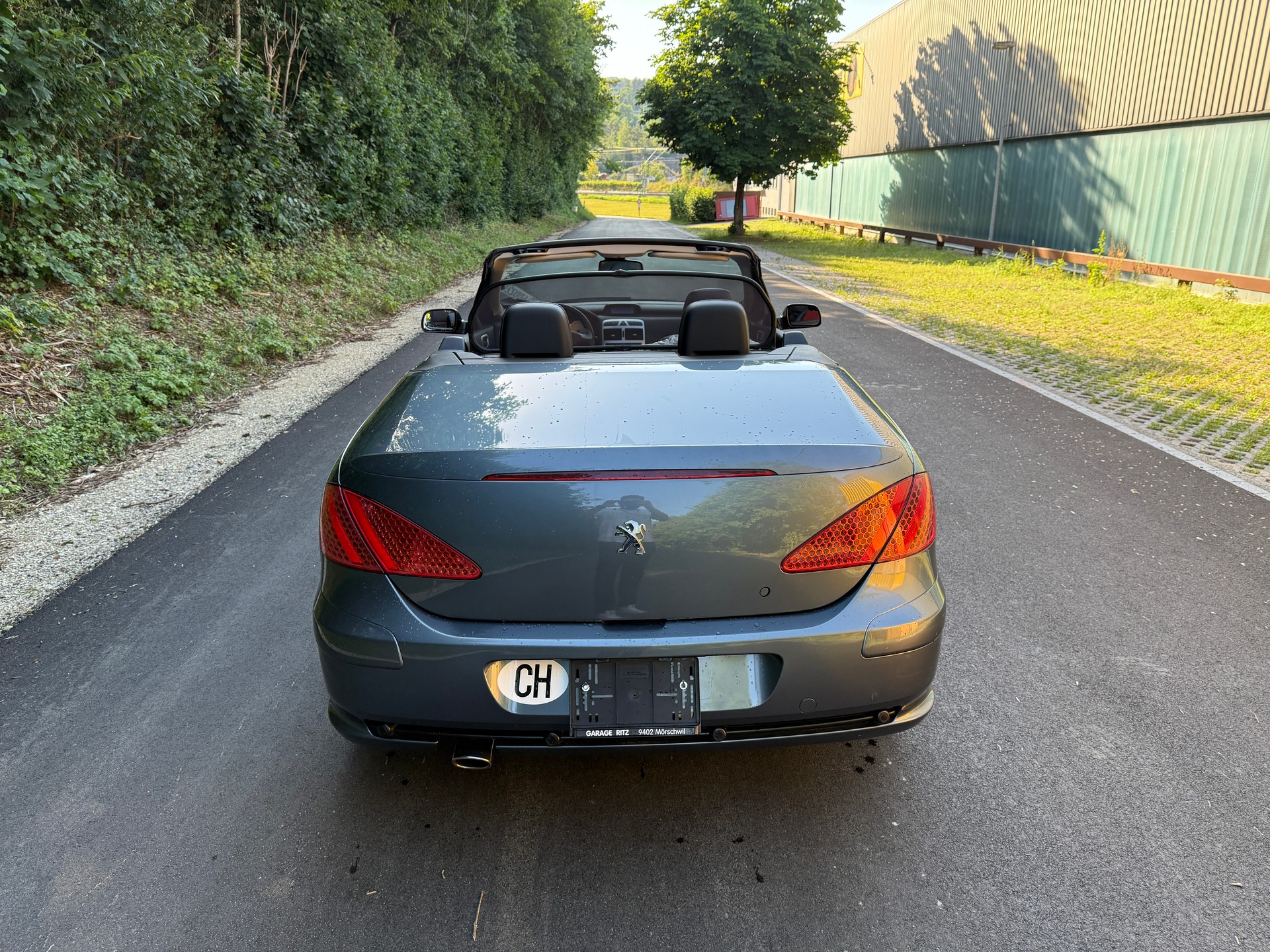 PEUGEOT Cabrio-image-5