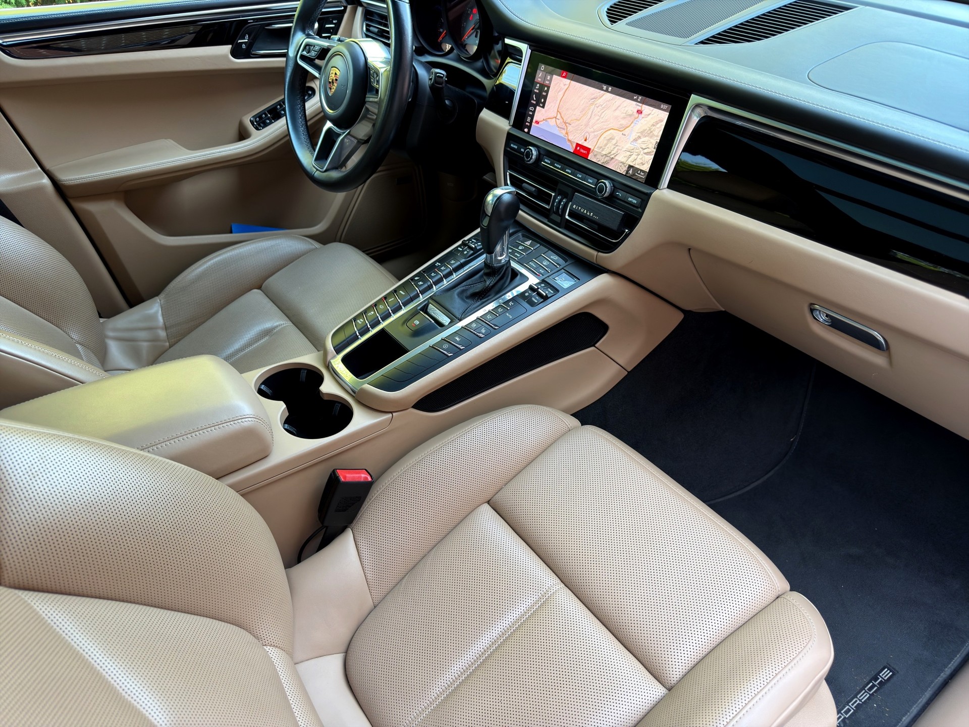 PORSCHE Macan S PDK-image-23