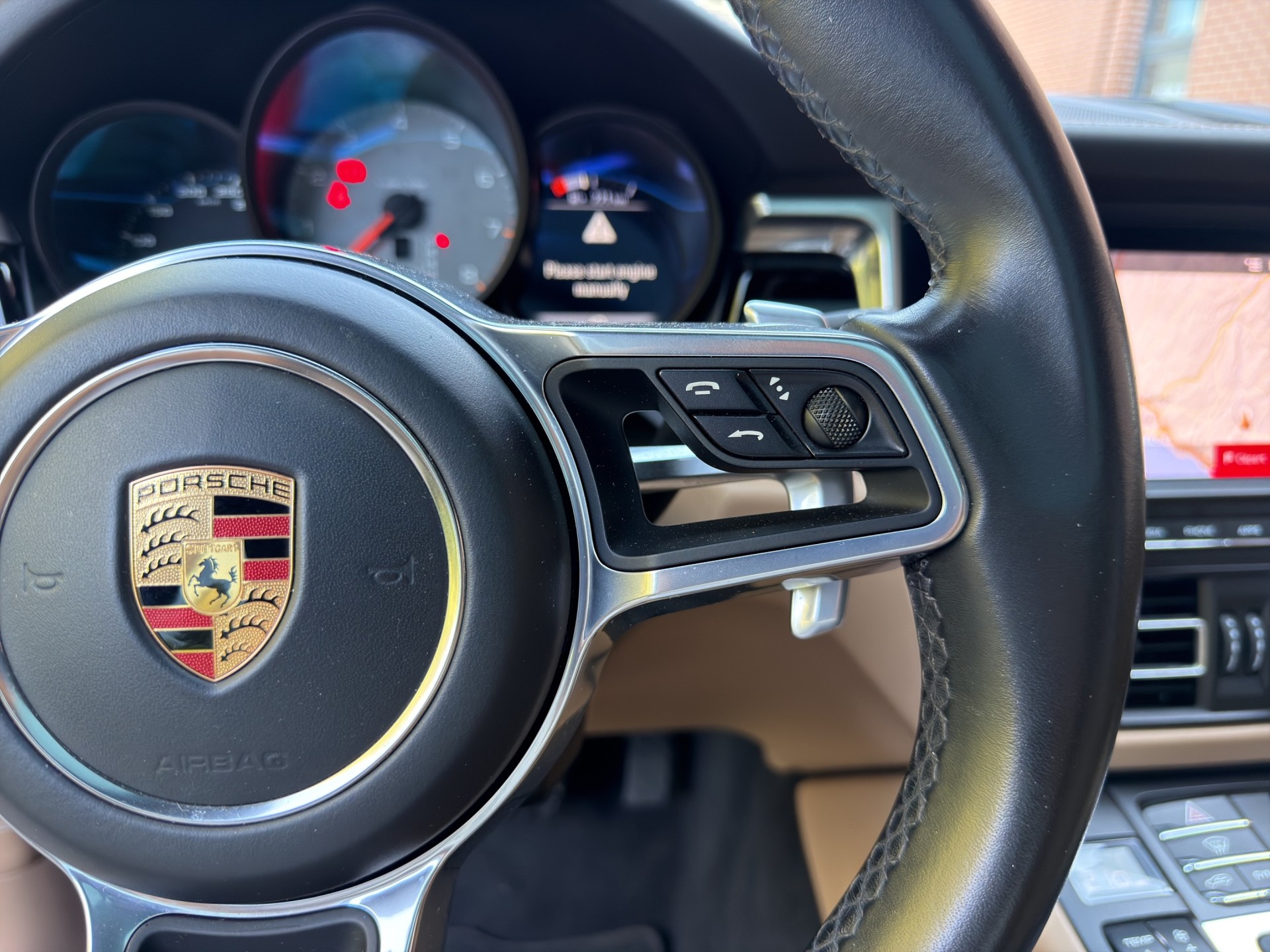 PORSCHE Macan S PDK-image-17