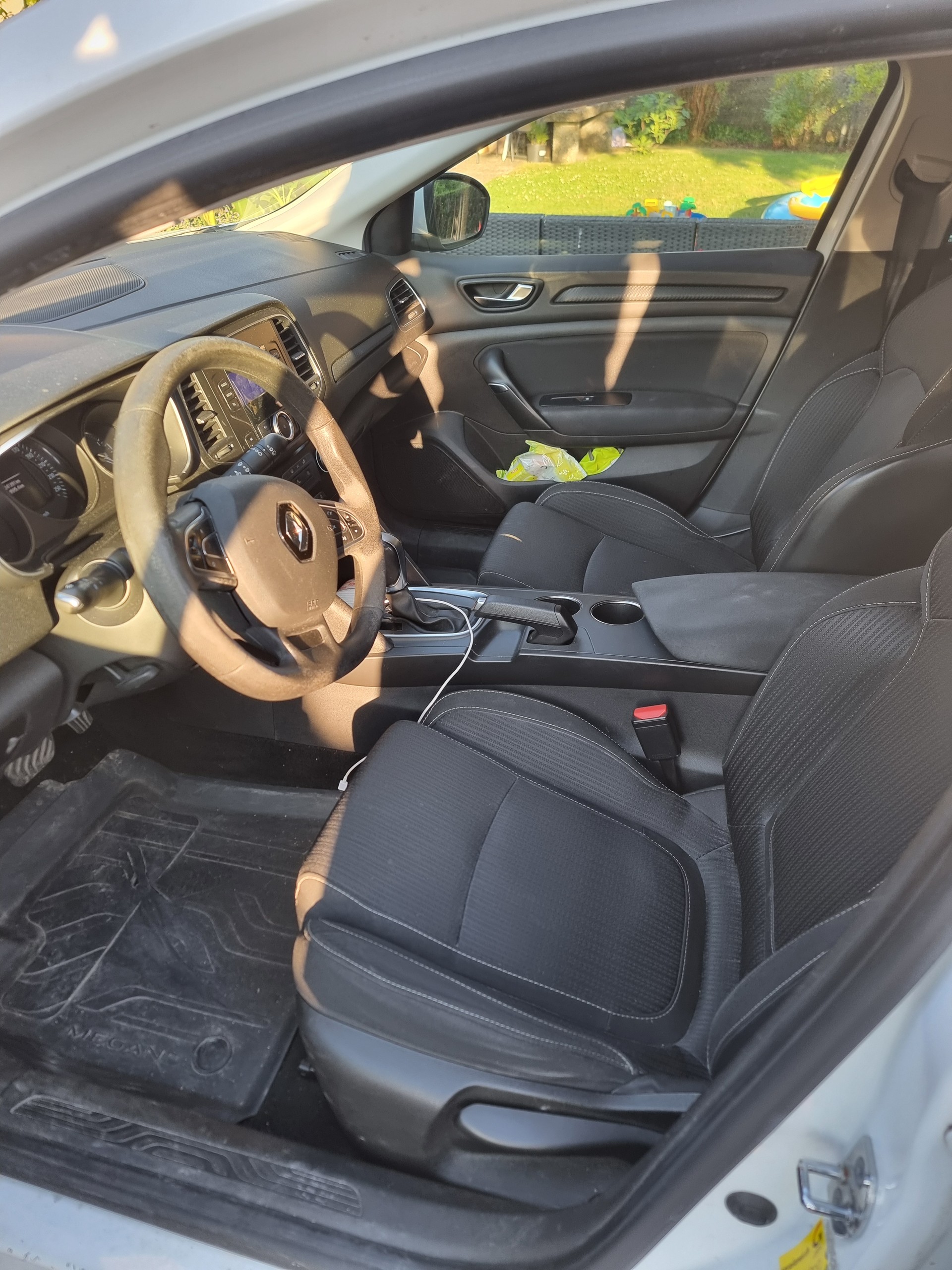 RENAULT 1.5 dCi Business EDC-image-5