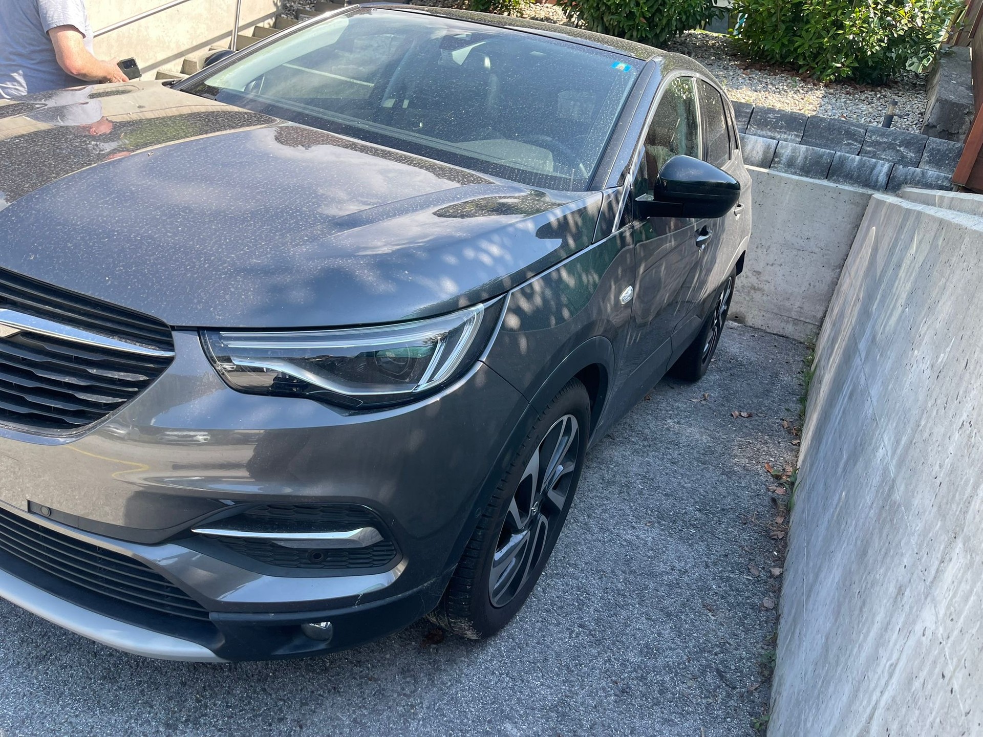 OPEL Grandland X 1.6 TP Excellence Automatik-image-3