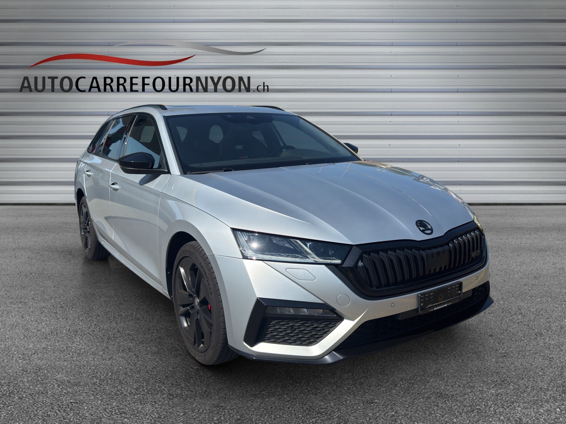 SKODA Octavia Combi 1.4 TSI PHEV DSG RS-image-7