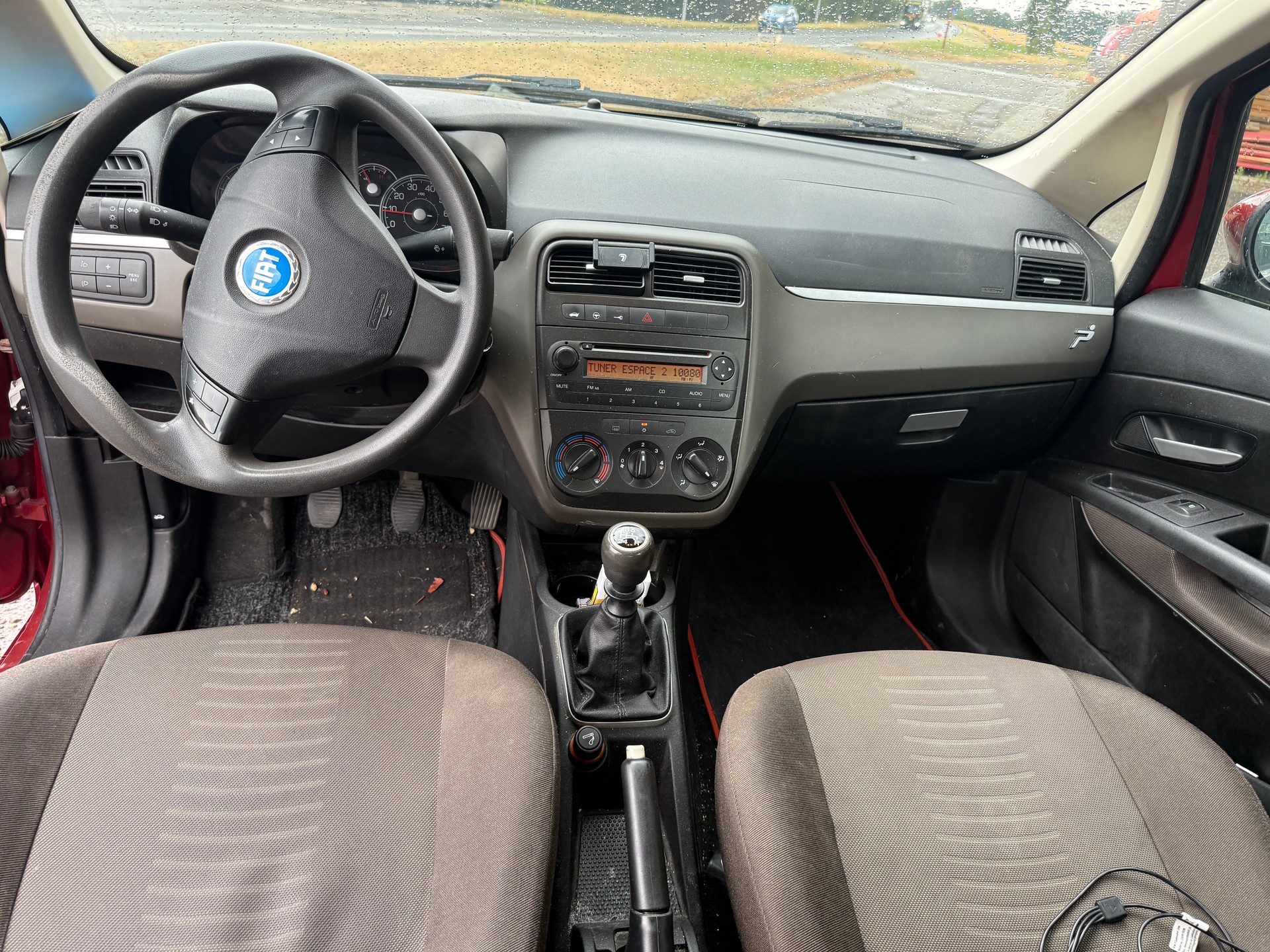 FIAT Punto 1.4 Dynamic-image-9