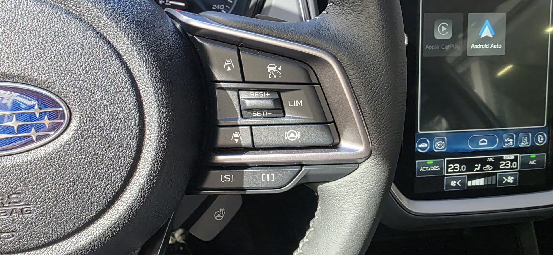 SUBARU Crosstrek 2.0 e-Boxer Swiss Plus AWD Lineartronic-image-14