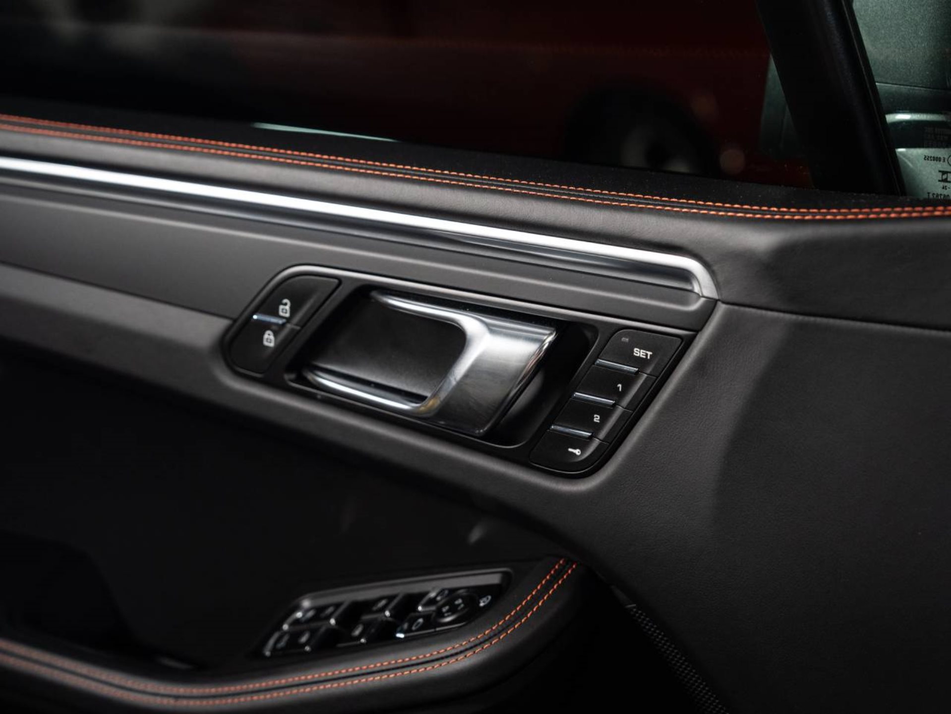 PORSCHE Macan T (MY24)-image-20