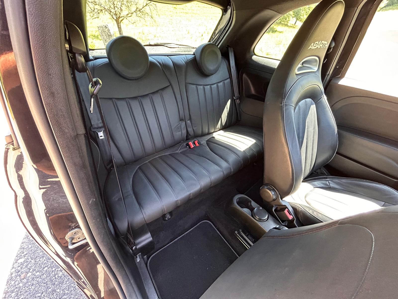 FIAT 595 1.4 16V Turbo Abarth Competizione Dualogic-image-11