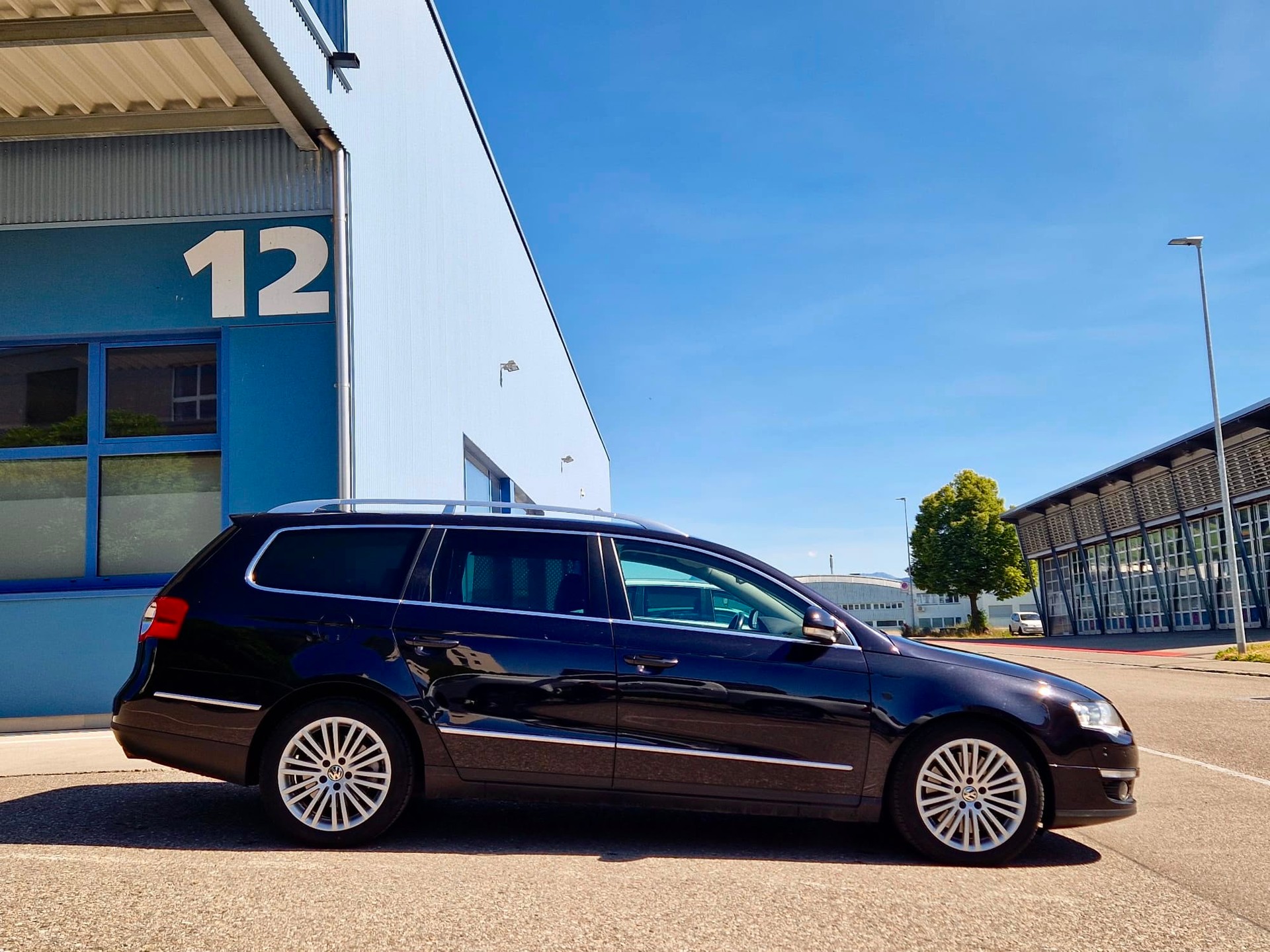 VW Passat Variant 3.2 V6 FSI Highline 4Motion-showroom-element-3