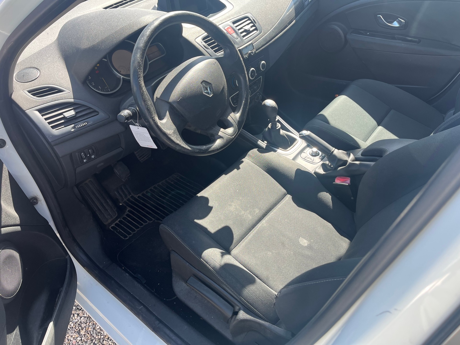 RENAULT Mégane Grandtour 1.5 dCi Expression-image-6