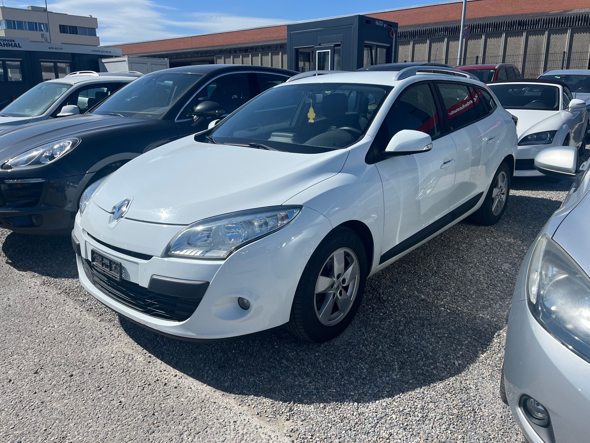 RENAULT Mégane Grandtour 1.5 dCi Expression-image-0
