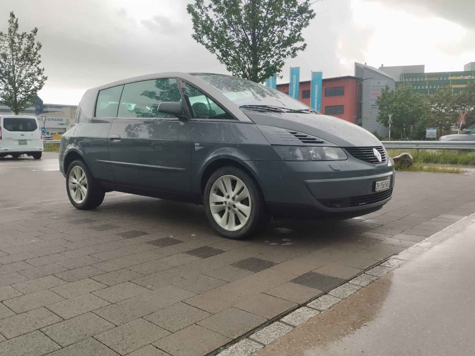 RENAULT 3.0 V6 24V Privilège-image-0