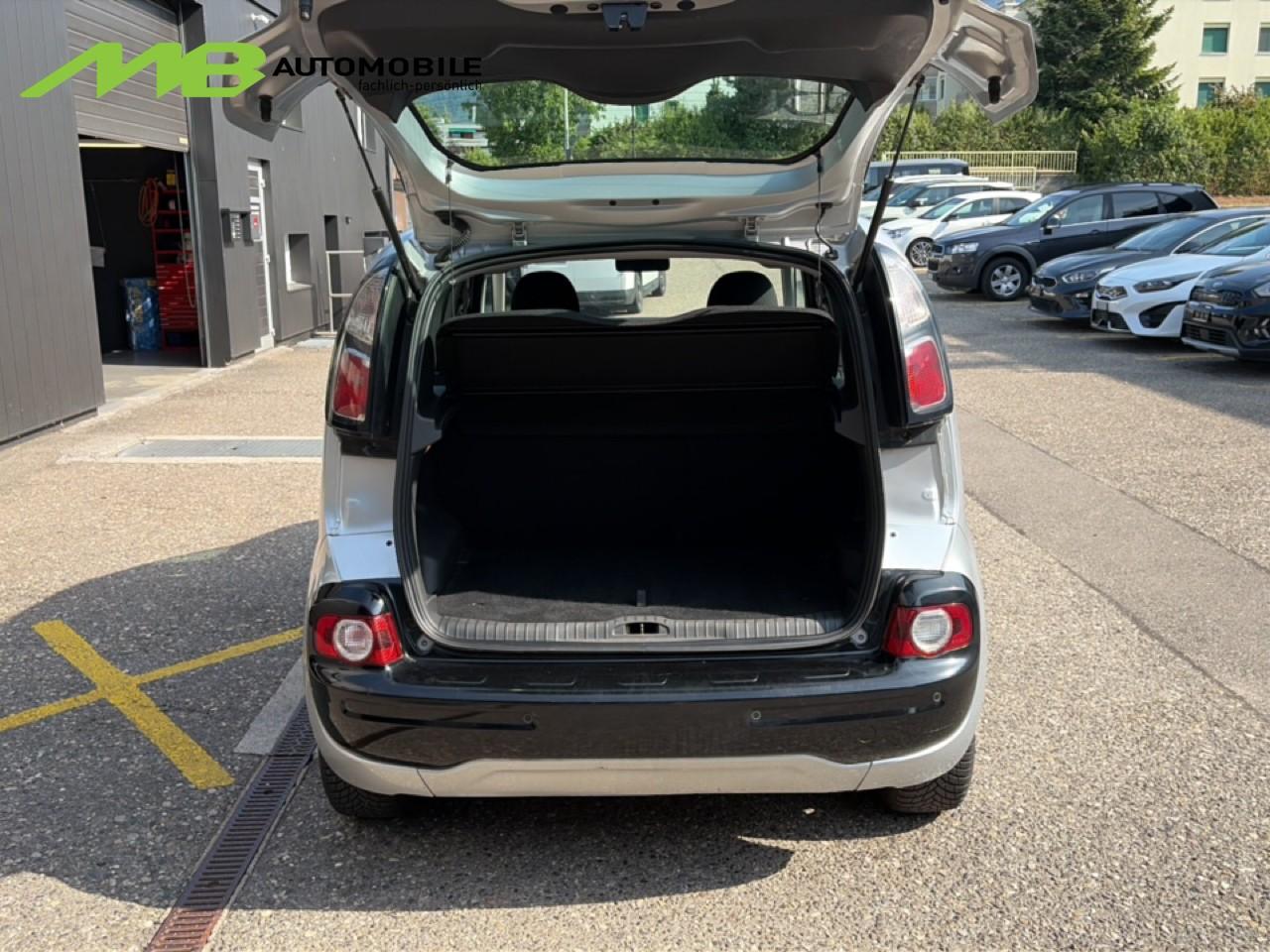 CITROEN C3 Picasso 1.4 VTi Attraction-image-6