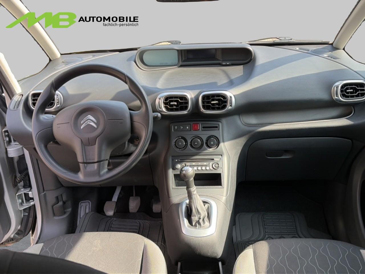 CITROEN C3 Picasso 1.4 VTi Attraction-image-7