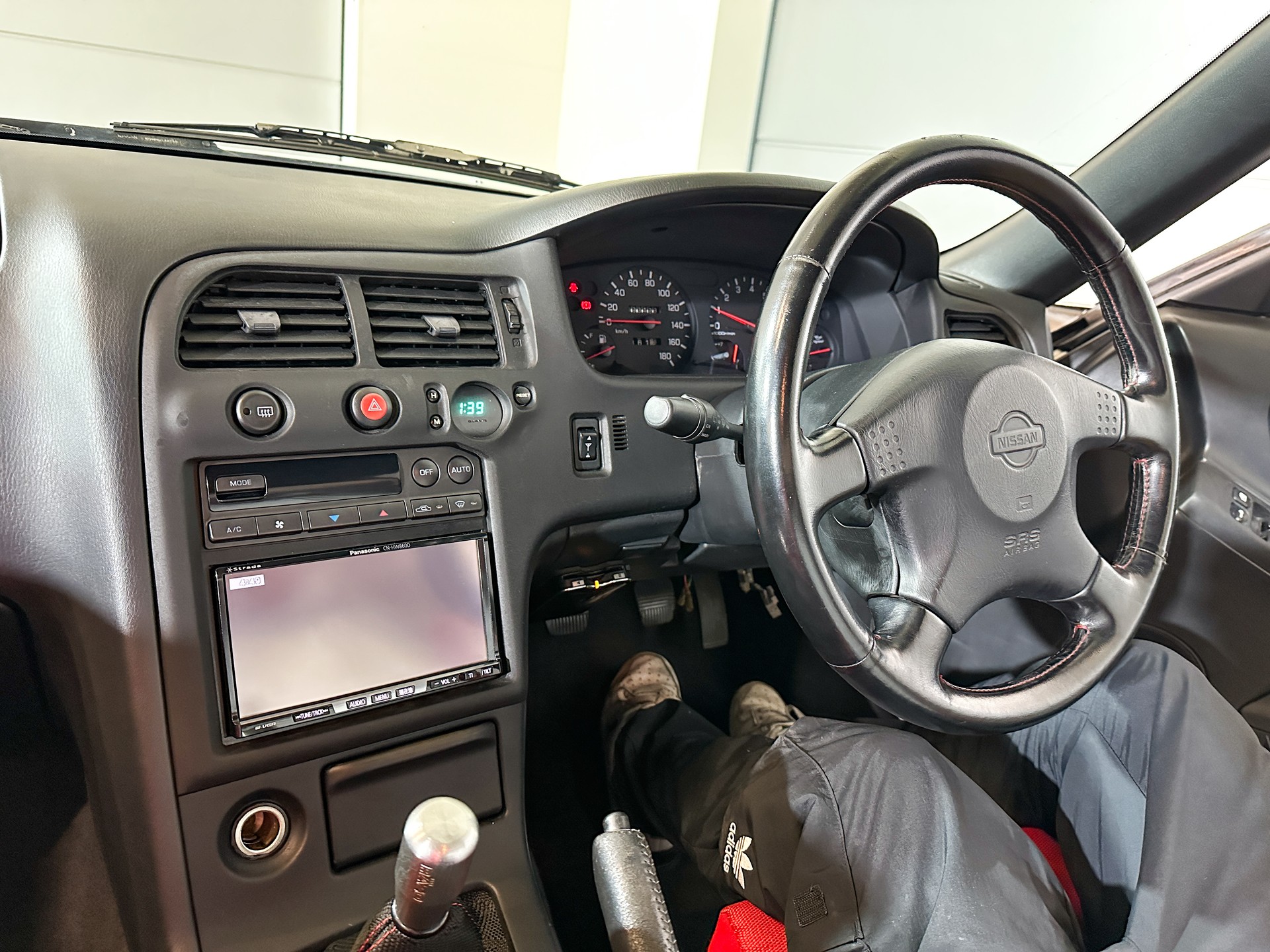 NISSAN R33 GTS-T-image-11