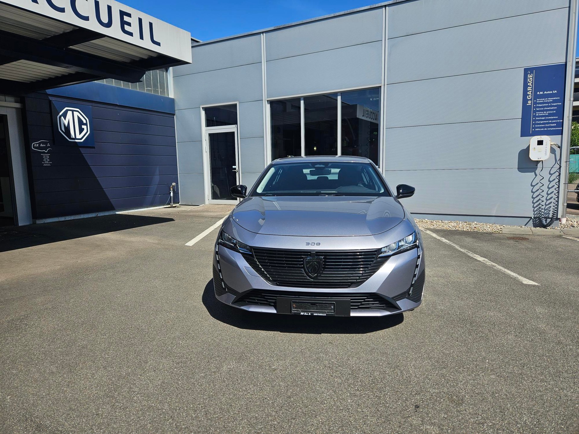 PEUGEOT 308 1.6 PHEV 180 Active Pack-image-0