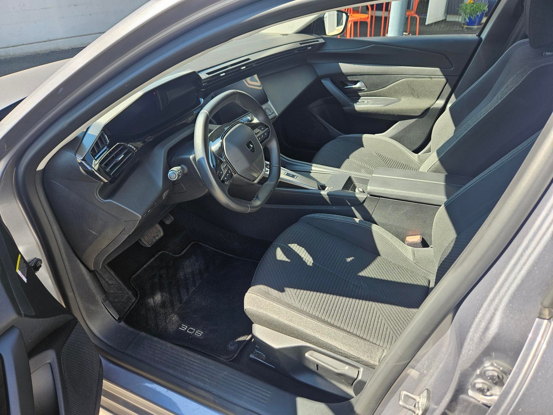 PEUGEOT 308 1.6 PHEV 180 Active Pack-image-7
