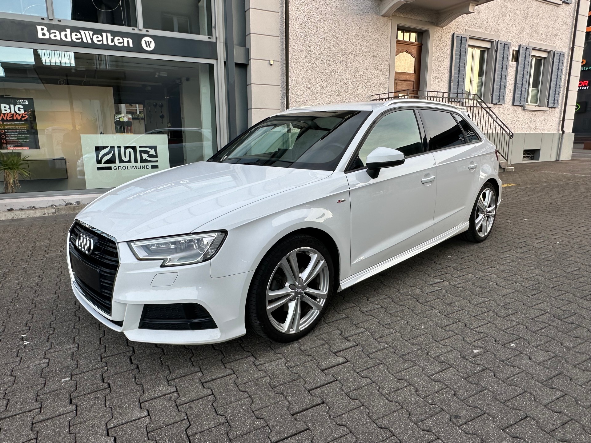 AUDI A3 Sportback 1.4 TFSI Sport S-tronic-image-1