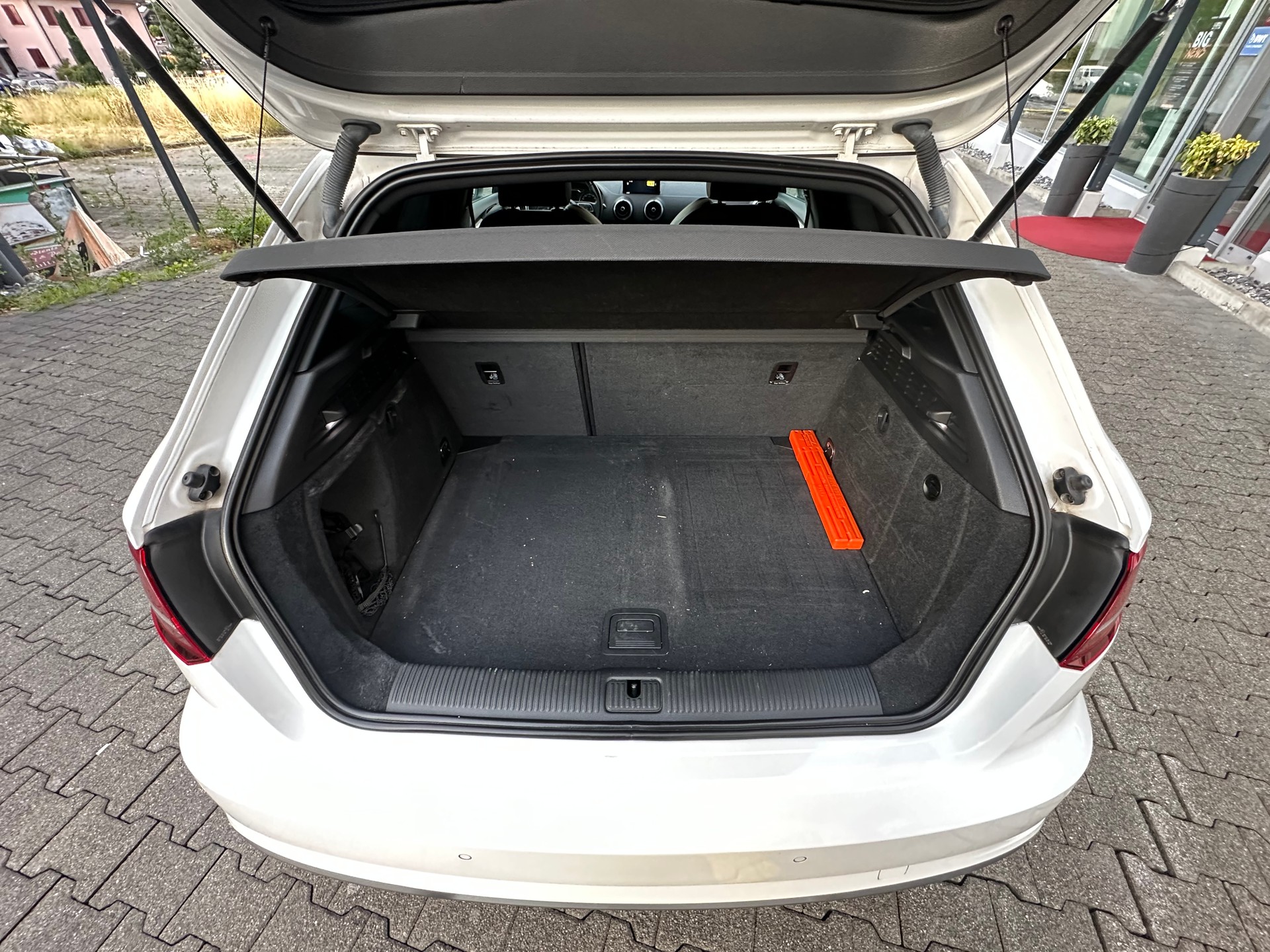 AUDI A3 Sportback 1.4 TFSI Sport S-tronic-image-10
