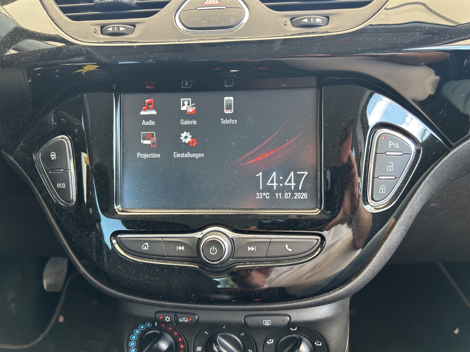 OPEL Corsa 1.4 EcoTec Enjoy-image-11