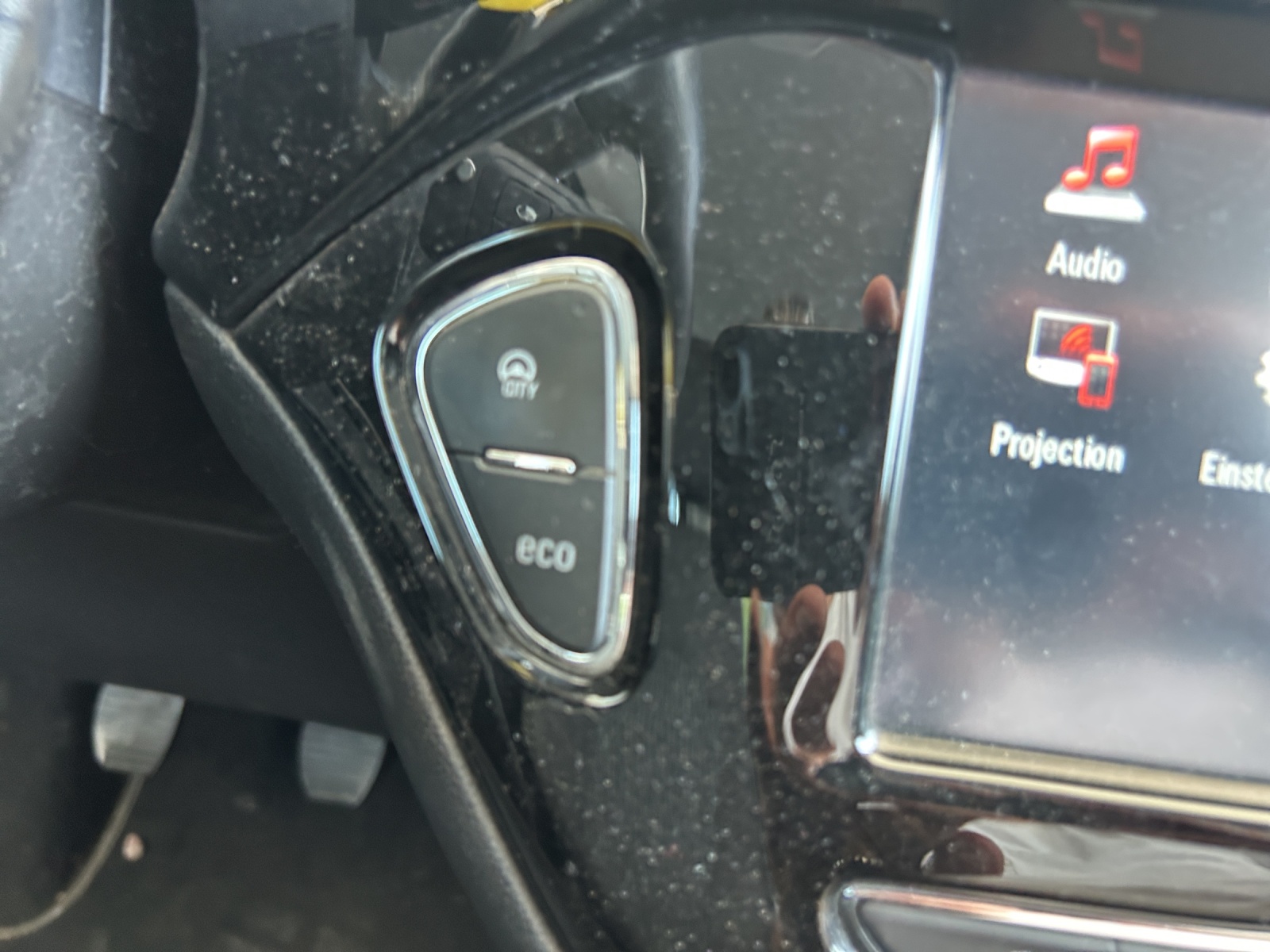 OPEL Corsa 1.4 EcoTec Enjoy-image-16