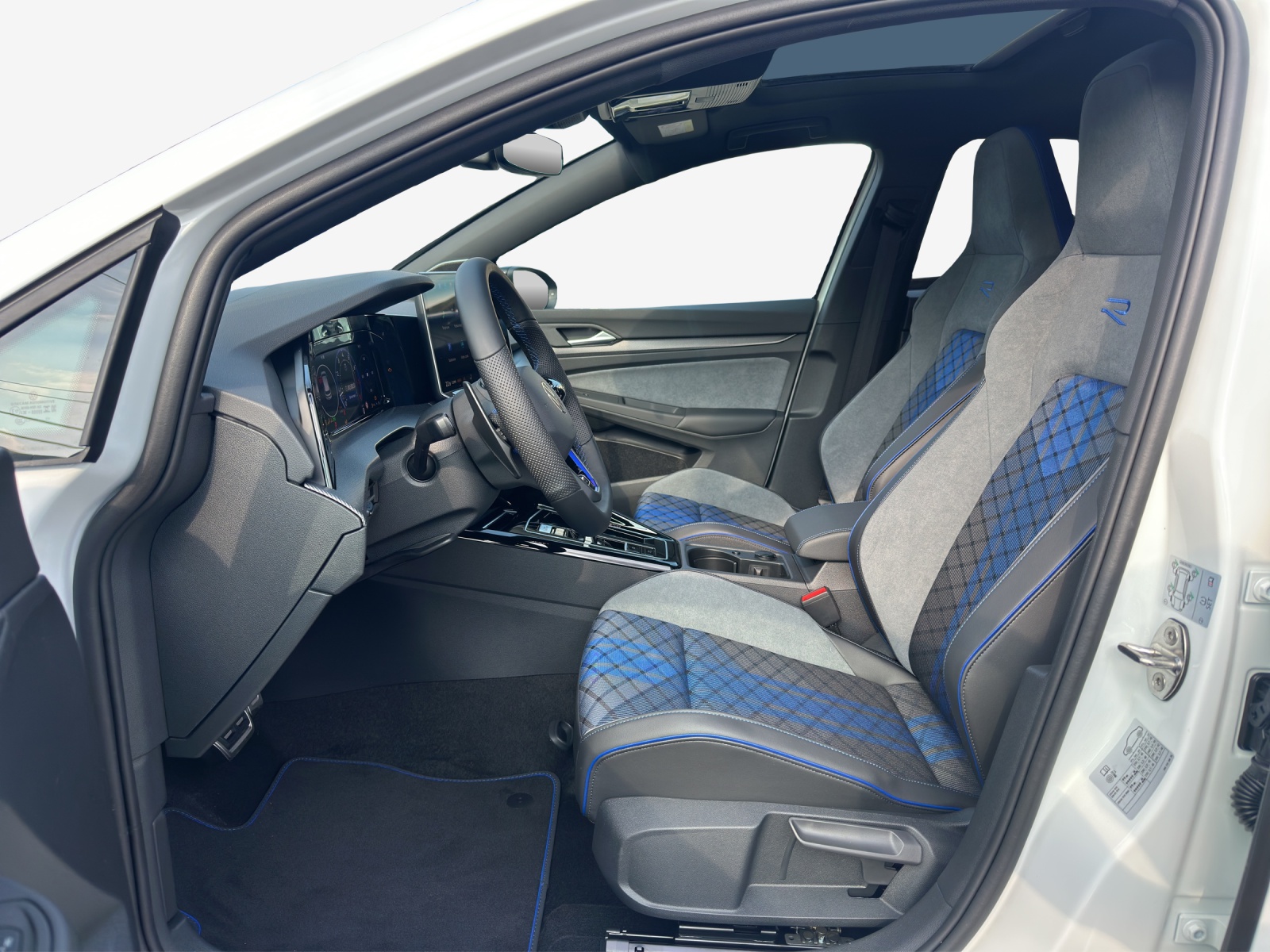 VW Golf 2.0 TSI R DSG 4 Motion-image-7