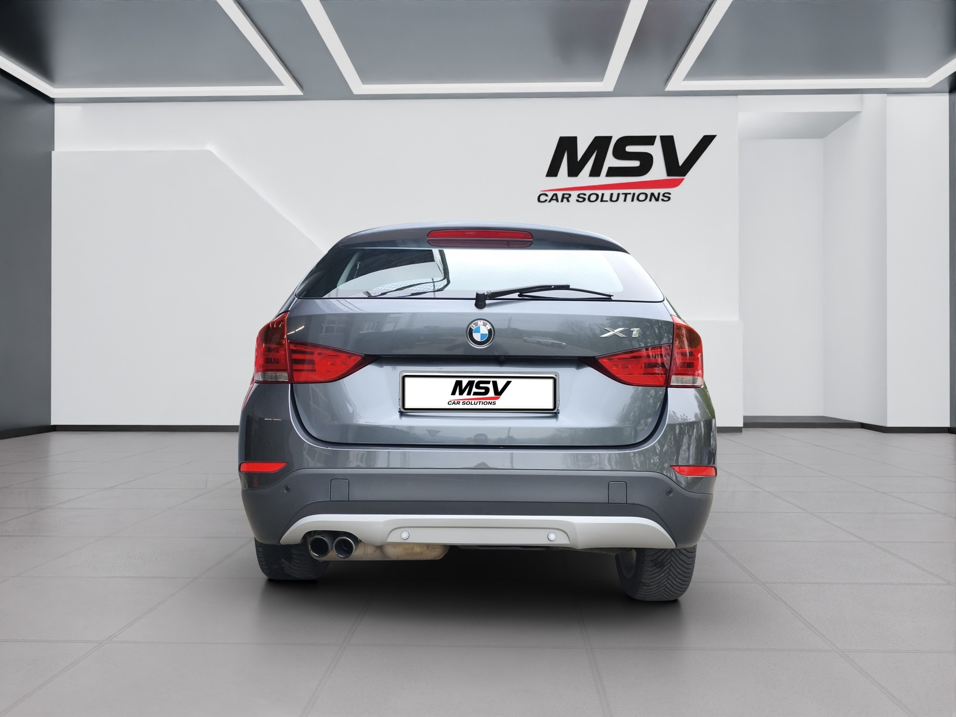 BMW X1 xDrive 20i Steptronic-image-3